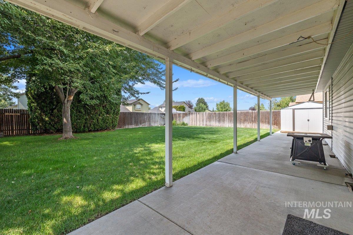 897 S Pelican Way Property Photo 3