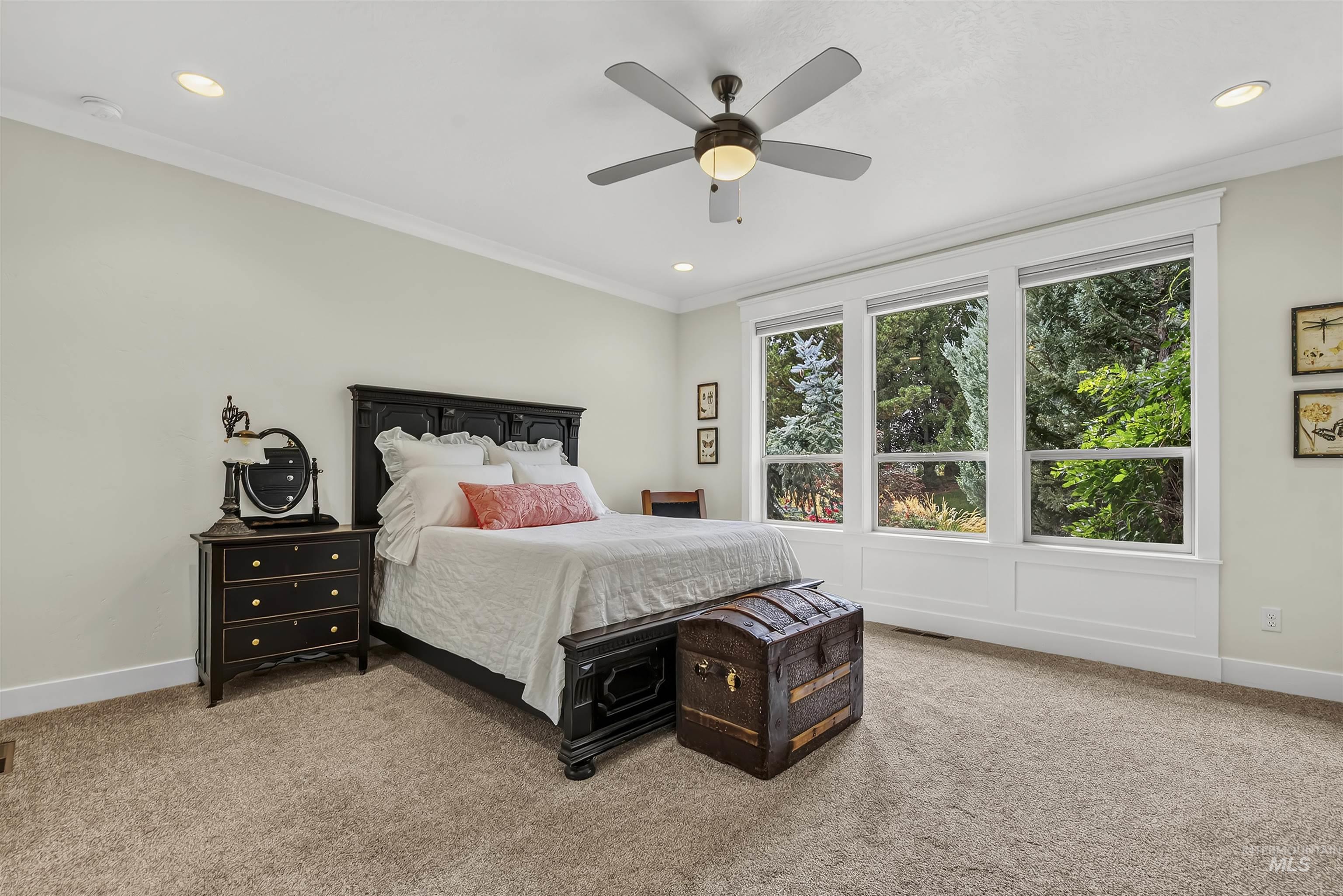 1833 N Monterossa Way Property Photo 17