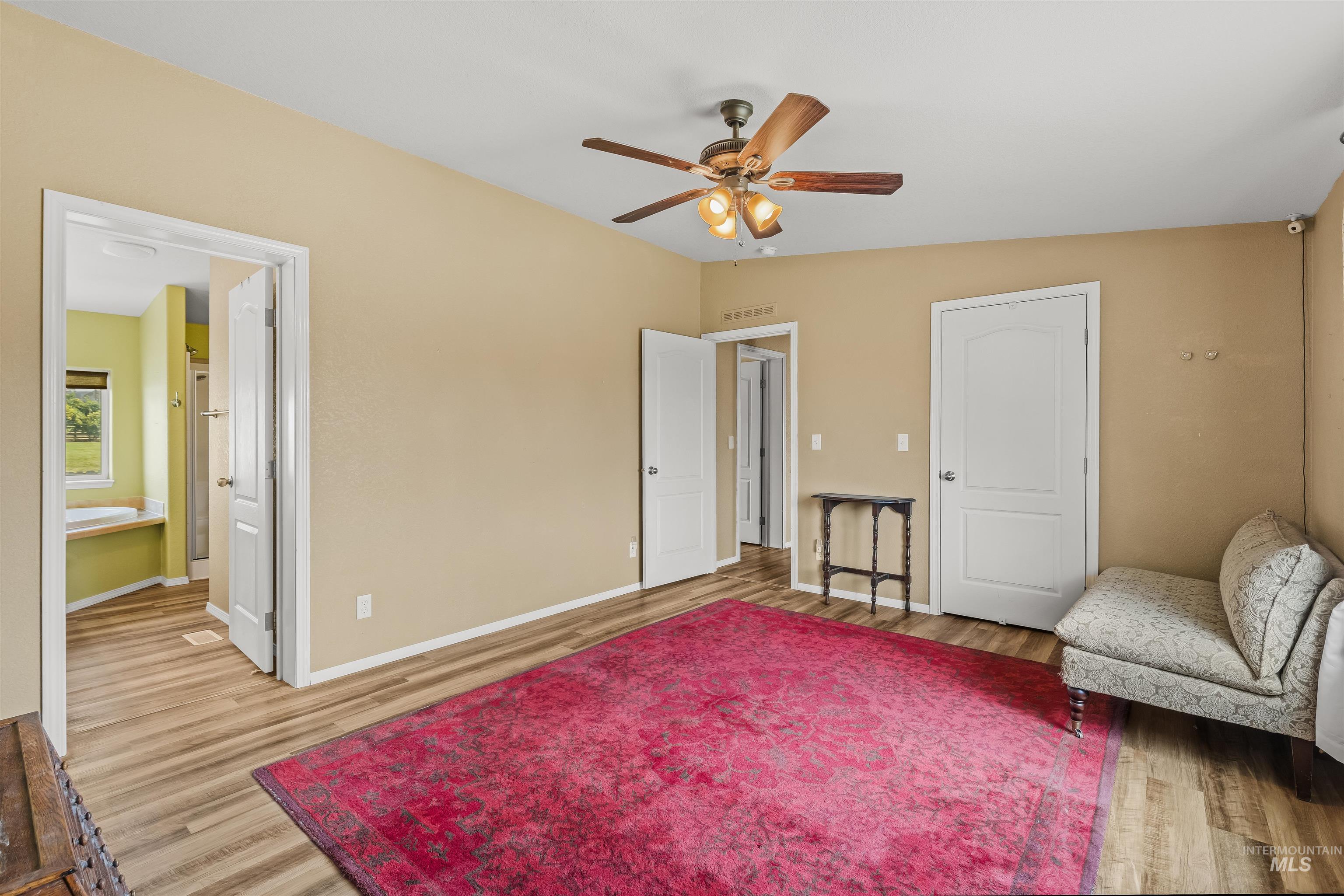 1057 Redhawk Dr Property Photo 14