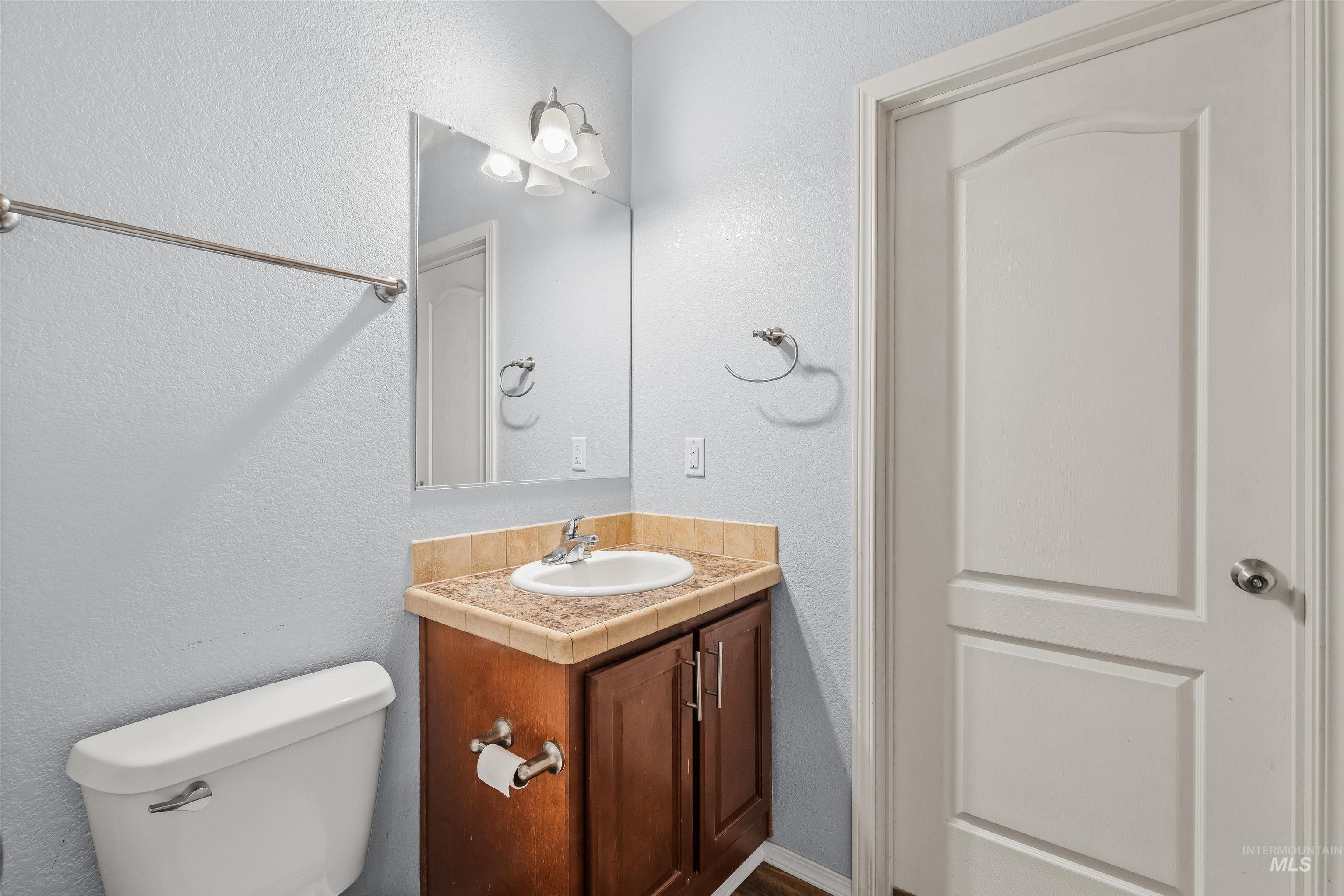 1057 Redhawk Dr Property Photo 17
