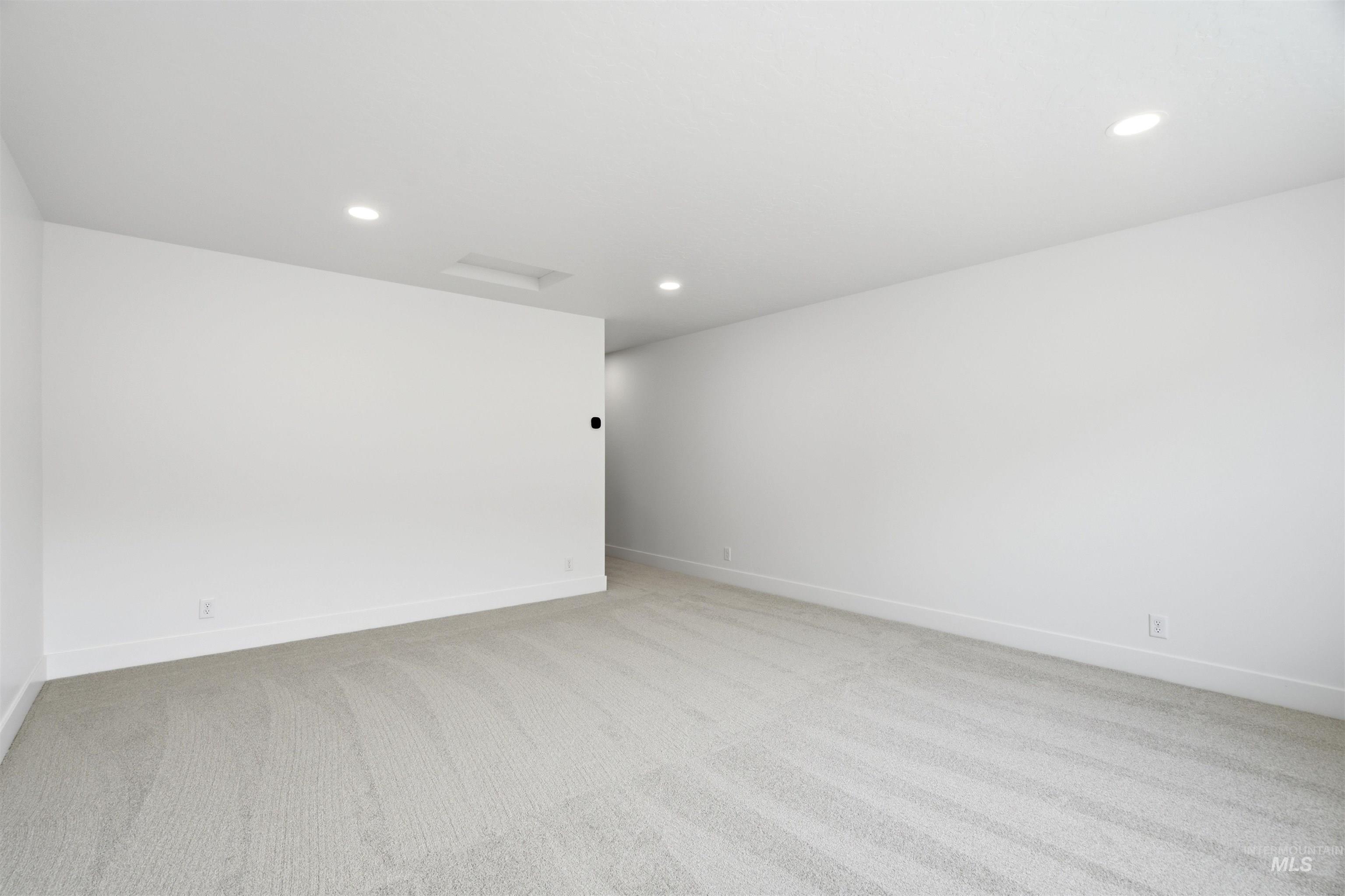 7357 Powell Place Property Photo 25