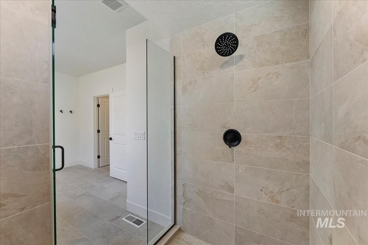 7357 Powell Place Property Photo 29