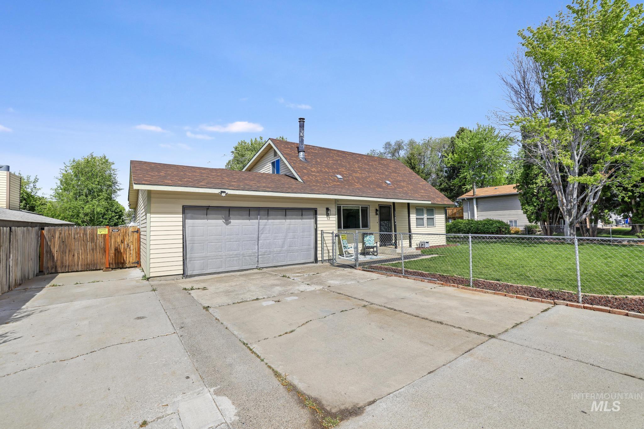 2535 N 3rd E Property Photo 3