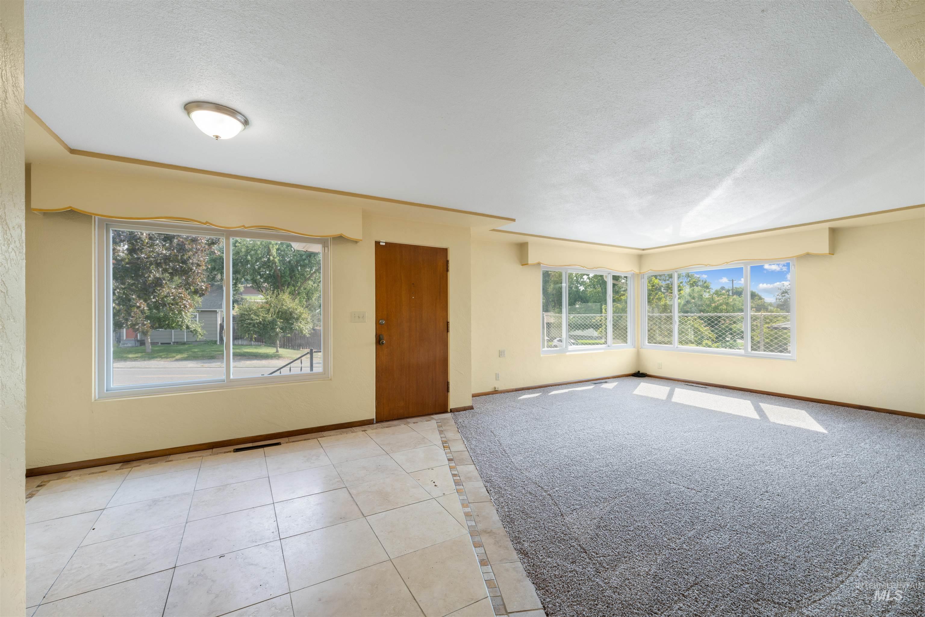 1427 18th Avenue Property Photo 8