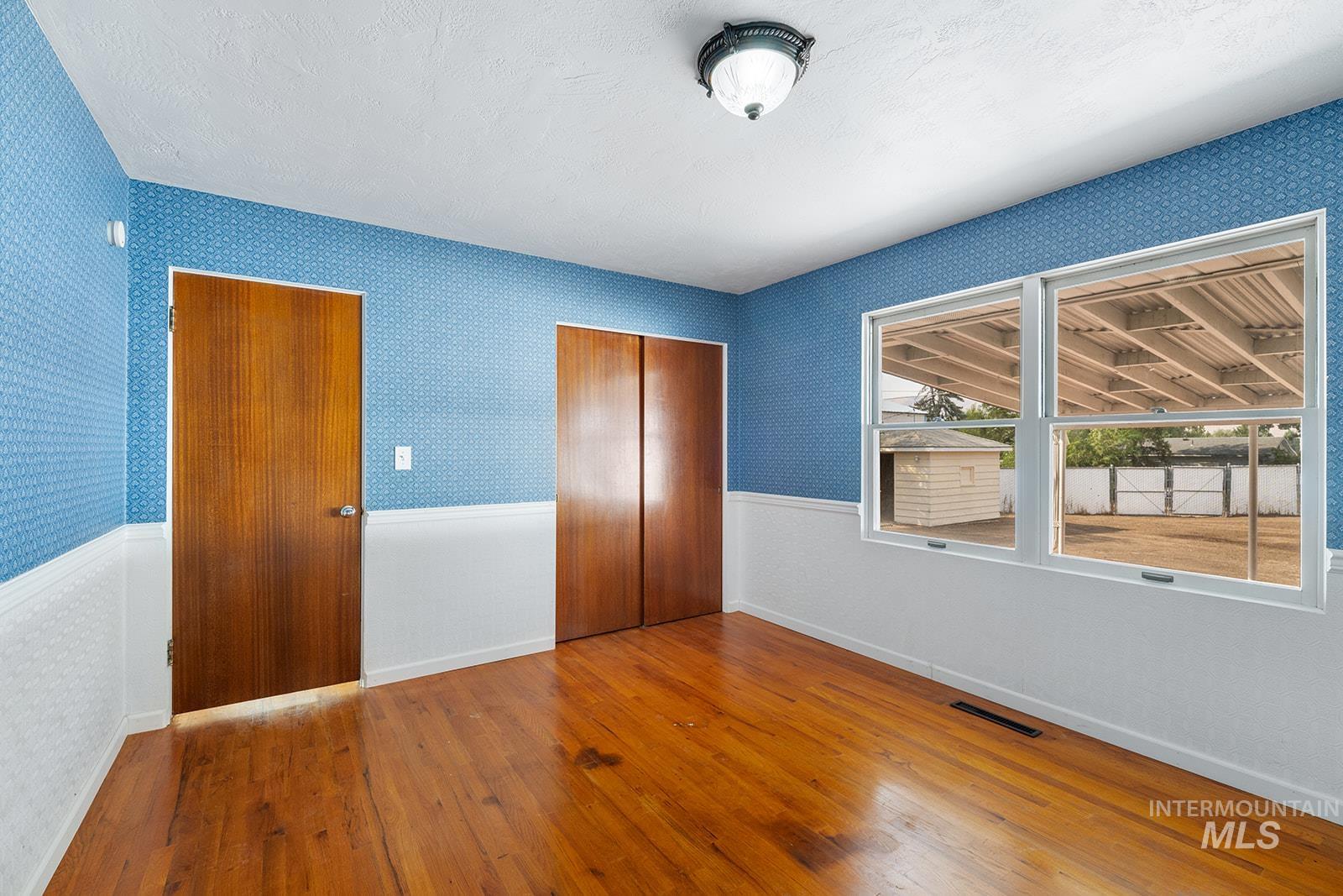1427 18th Avenue Property Photo 14