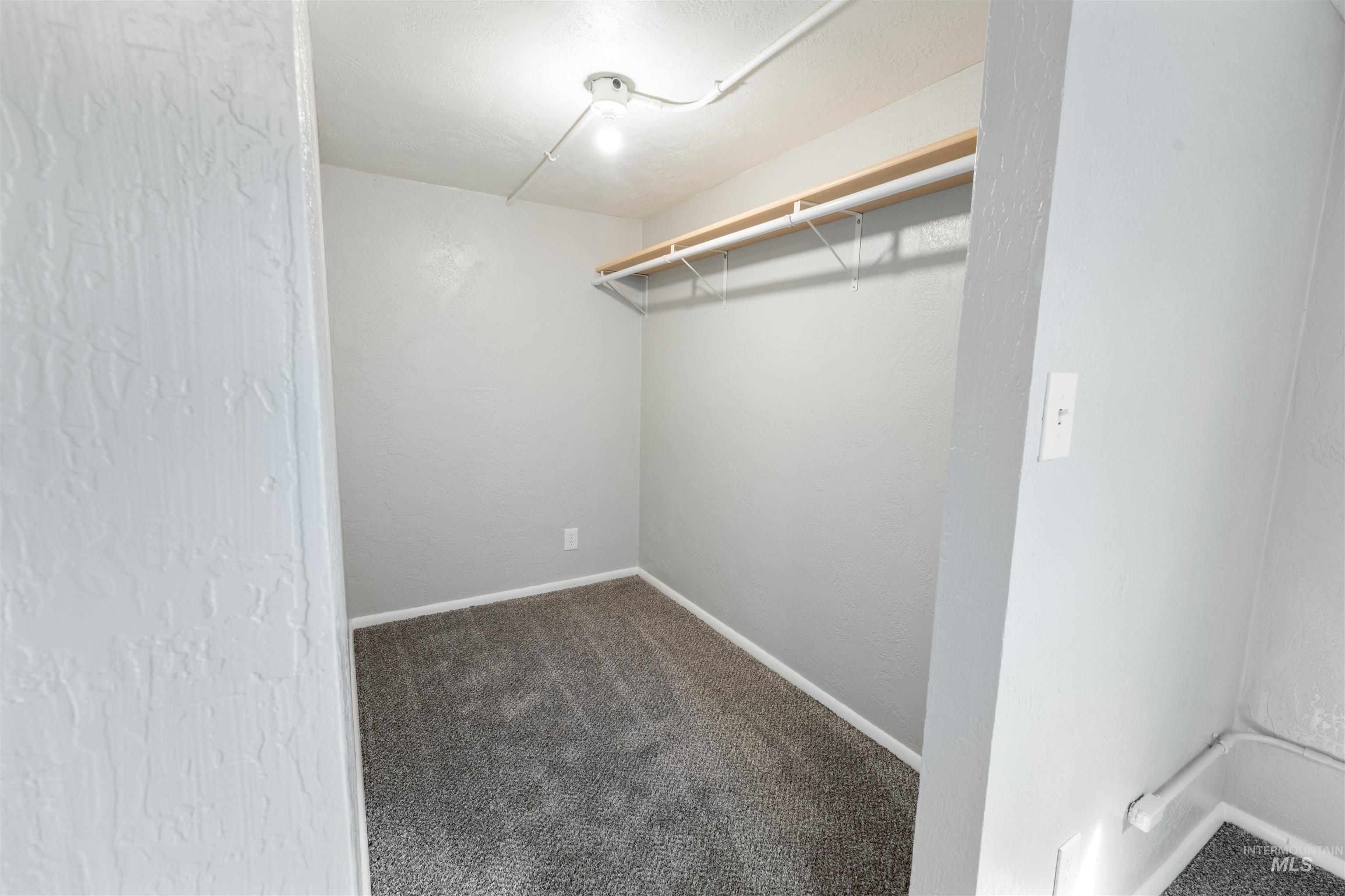 1427 18th Avenue Property Photo 18