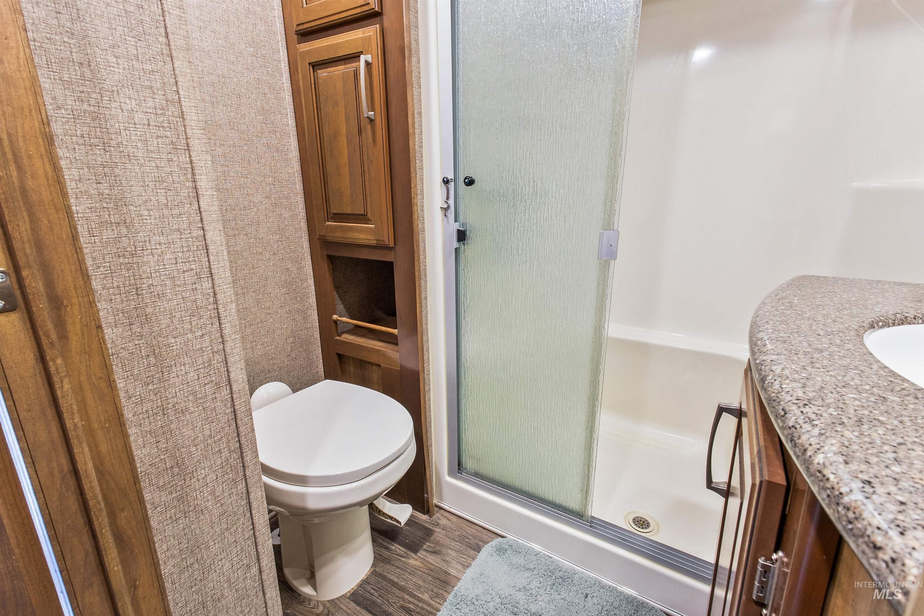 9 Shadow Lane Property Photo 24
