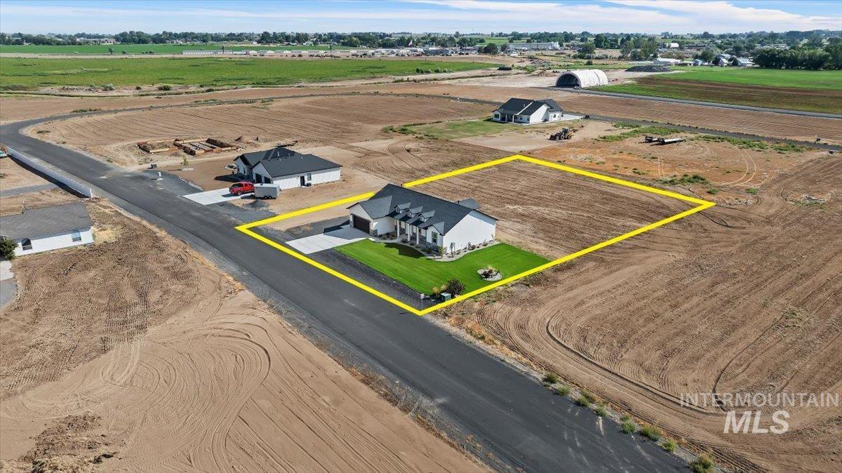 45 Sunset Loop Property Photo 3