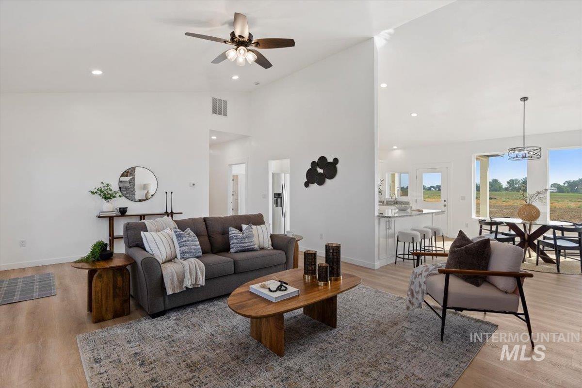 45 Sunset Loop Property Photo 7