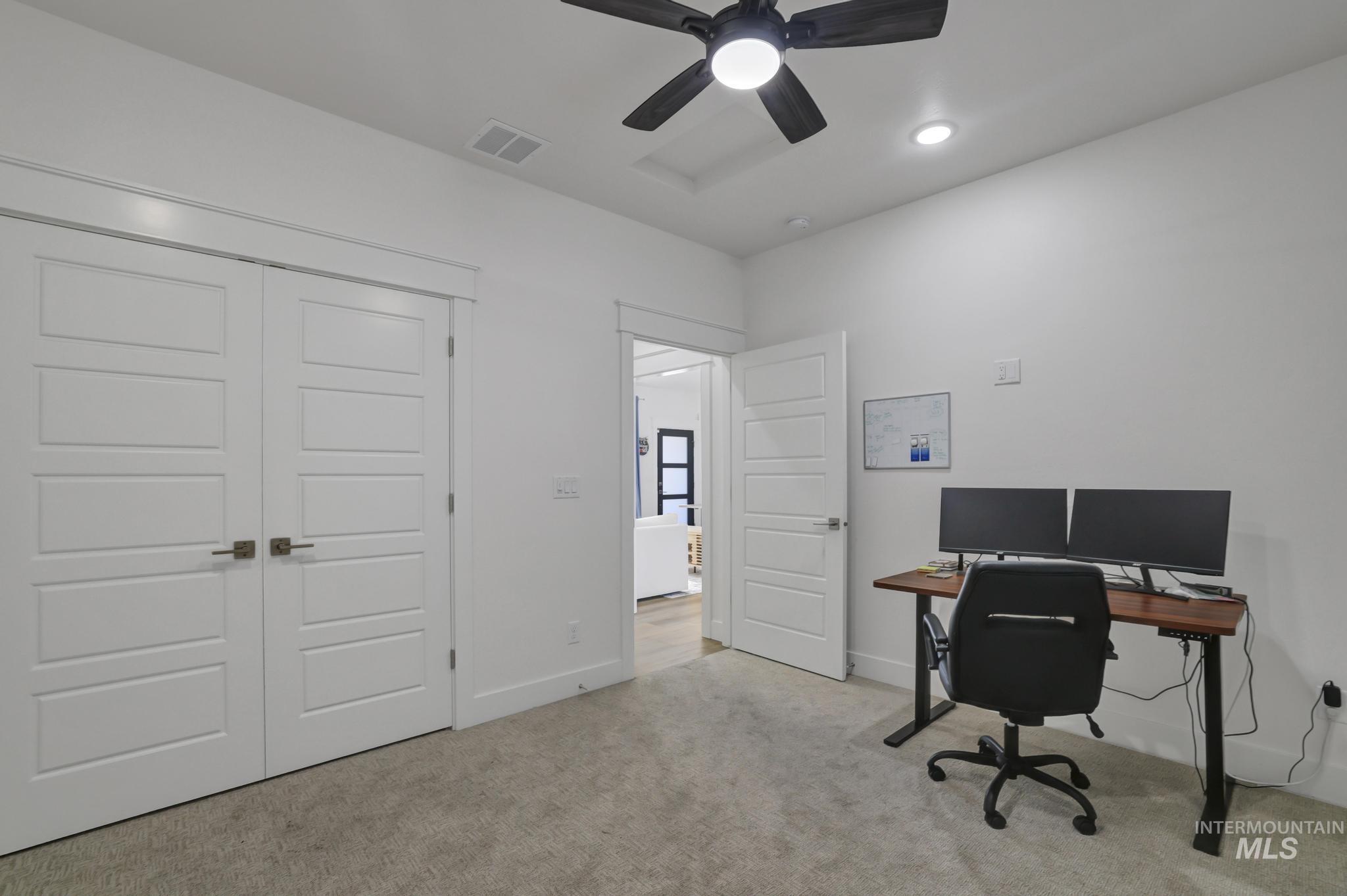 1374 Zephlyn Street Property Photo 19