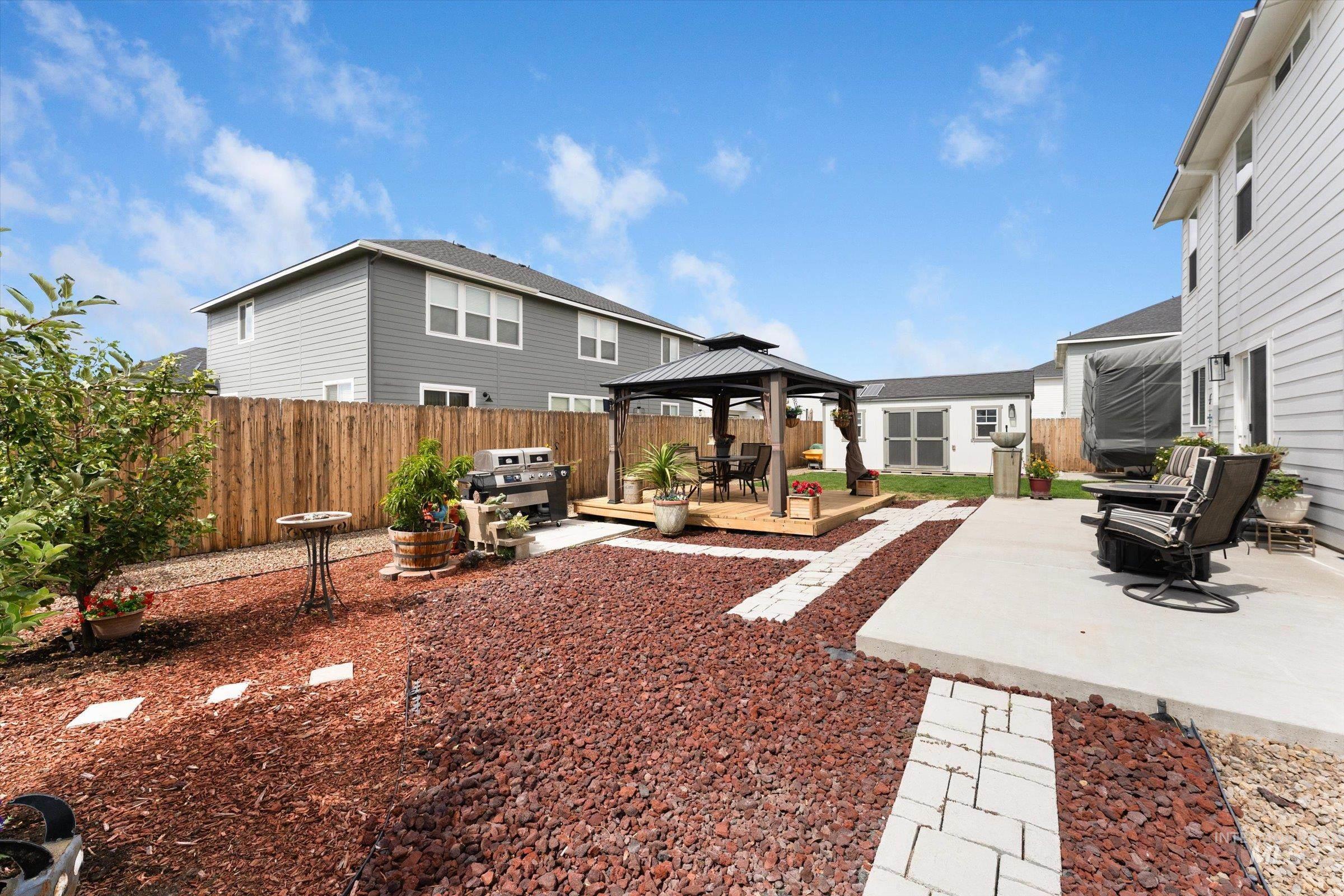 1755 Sw Miner Property Photo 37