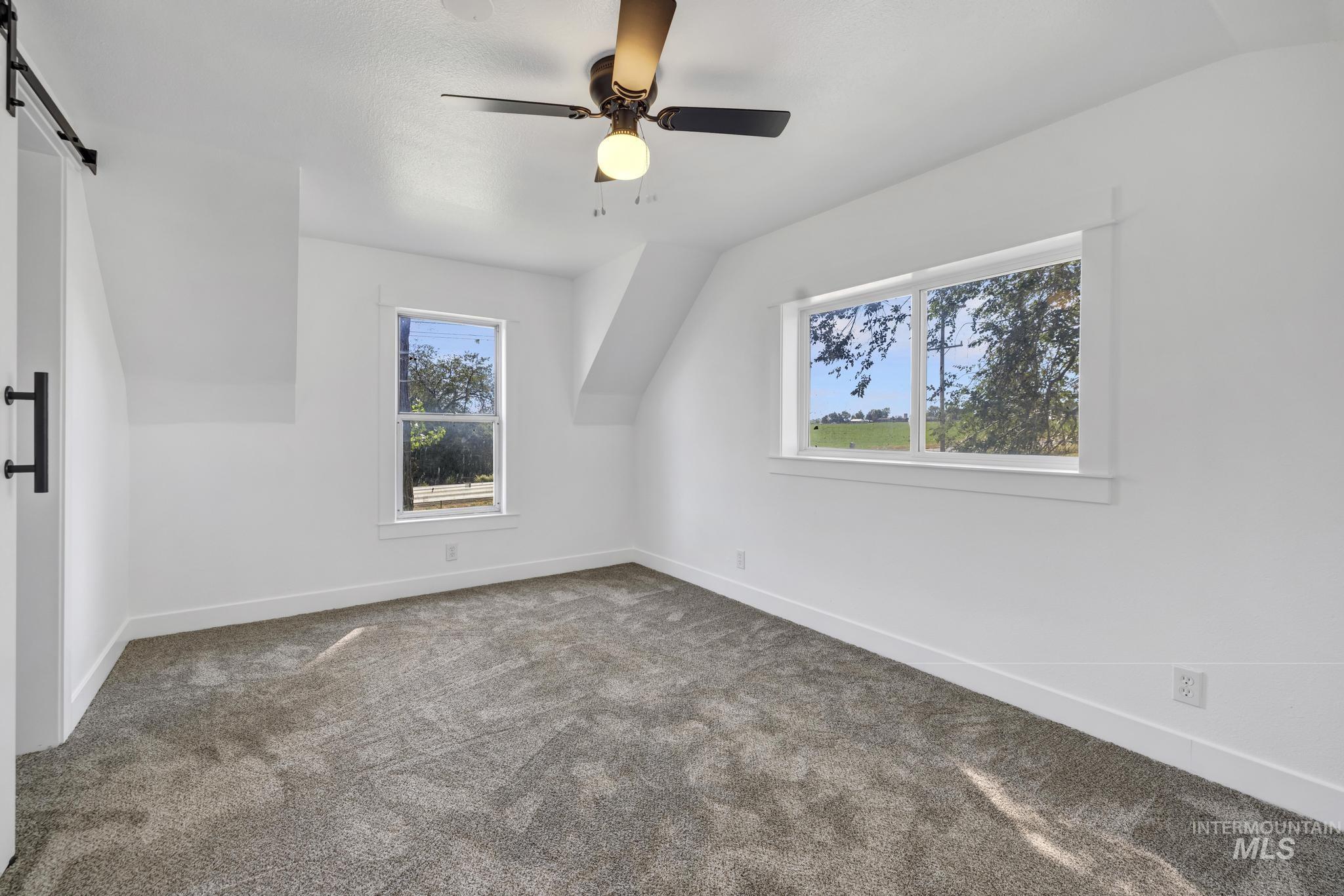 4225 N Clear Lakes Rd Property Photo 28