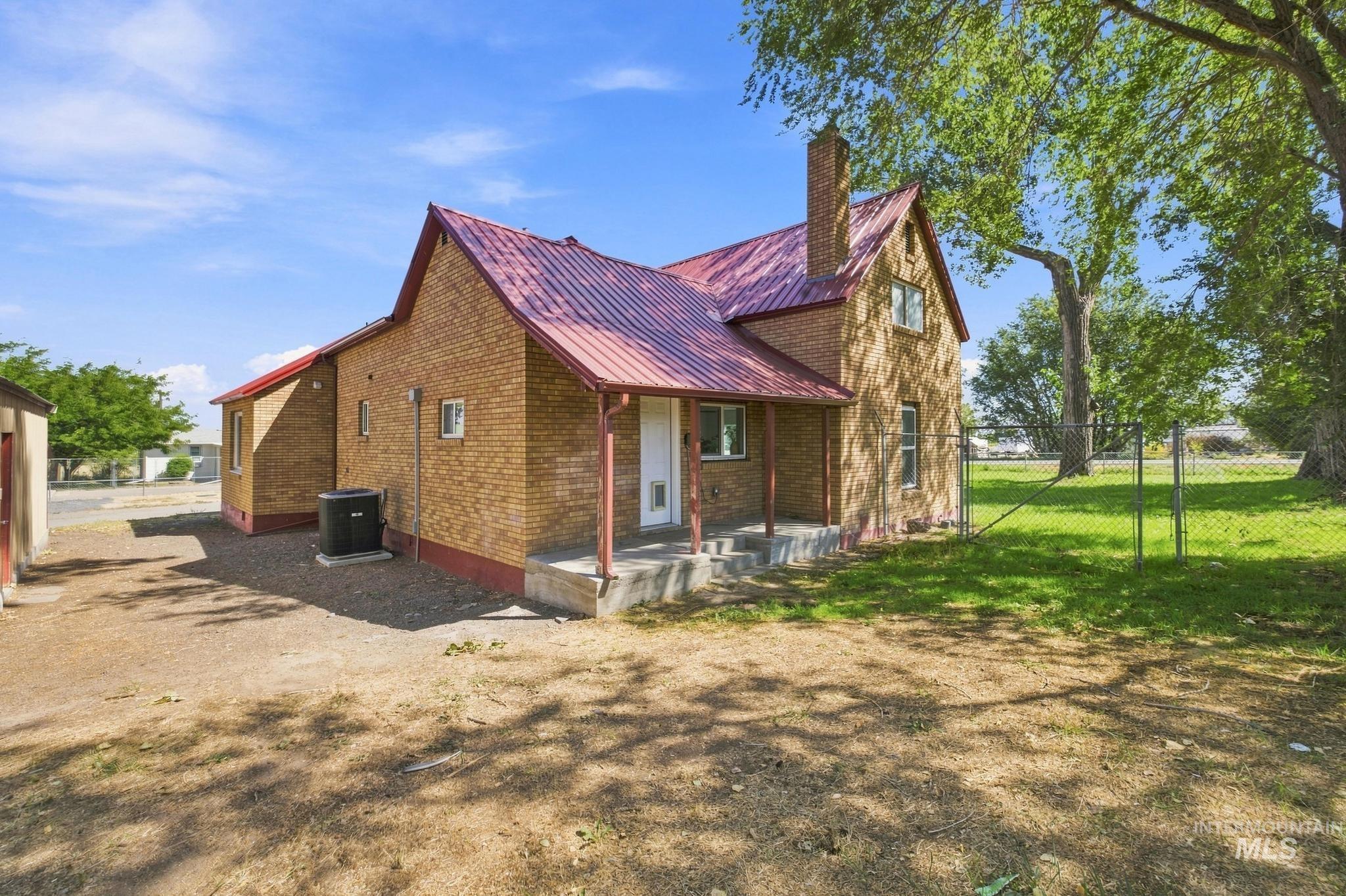 4225 N Clear Lakes Rd Property Photo 41