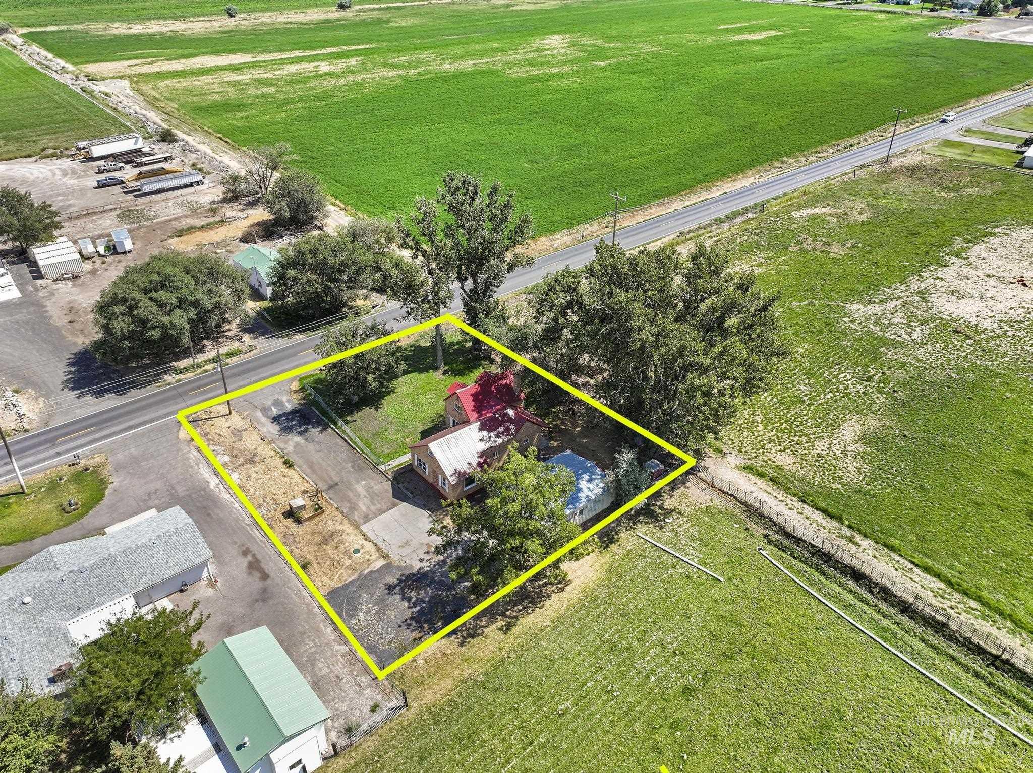4225 N Clear Lakes Rd Property Photo 47