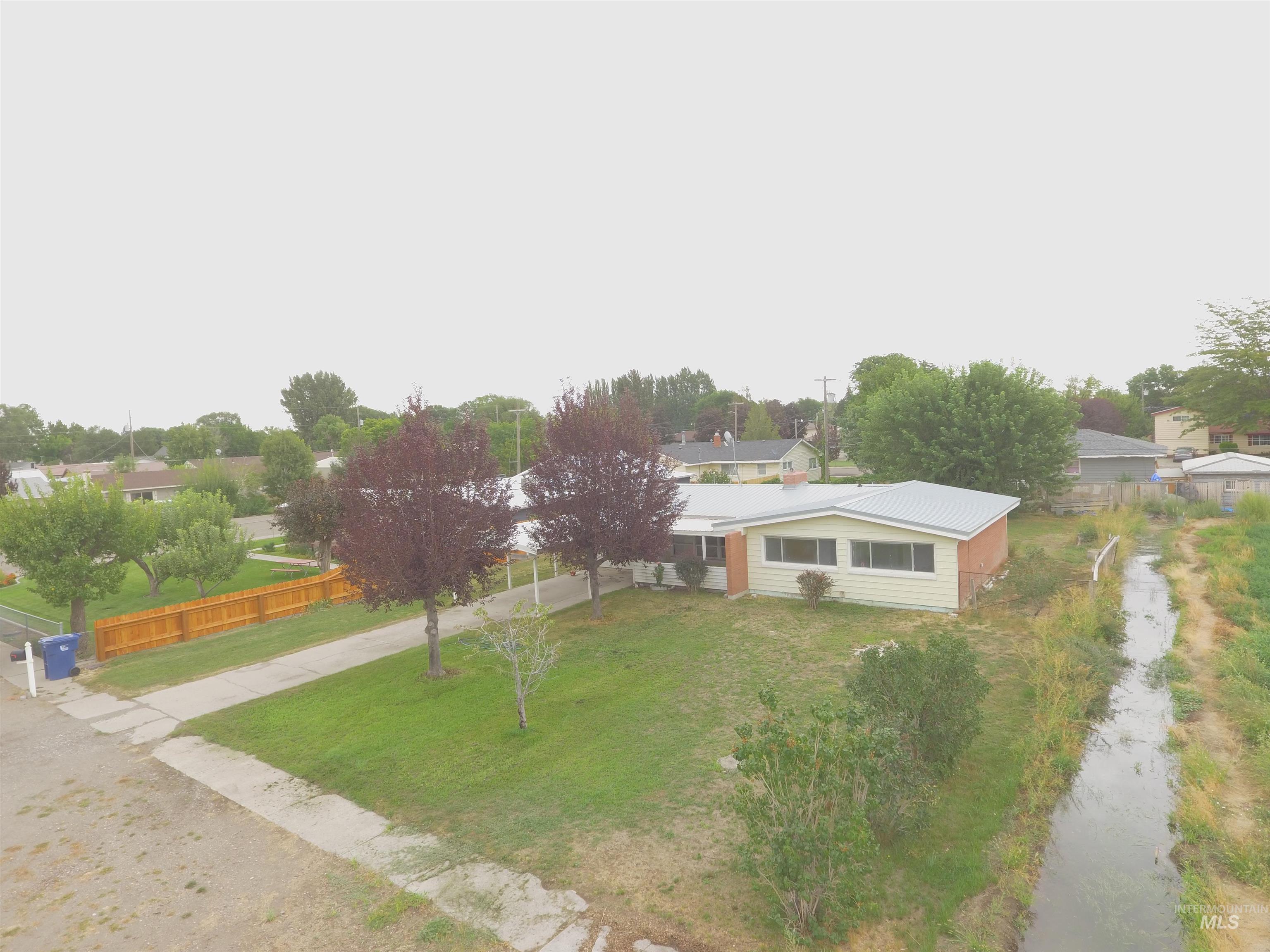 506 Freeman Way Property Photo 1
