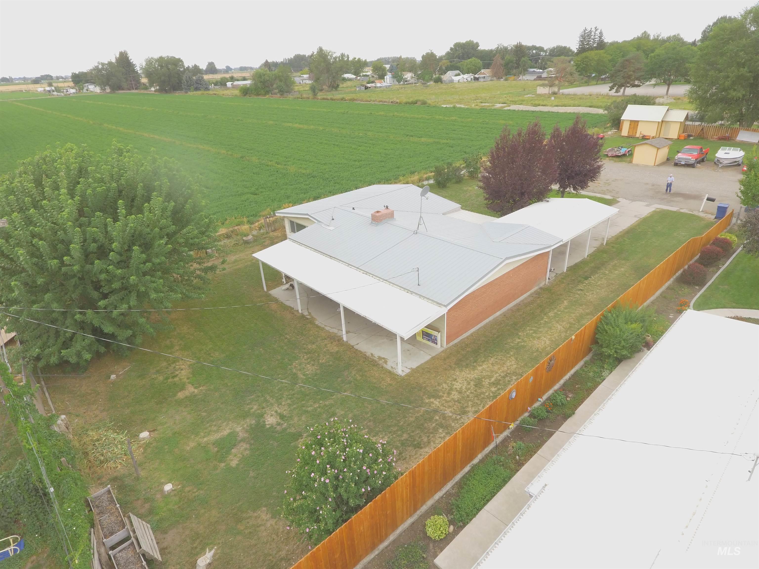 506 Freeman Way Property Photo 2