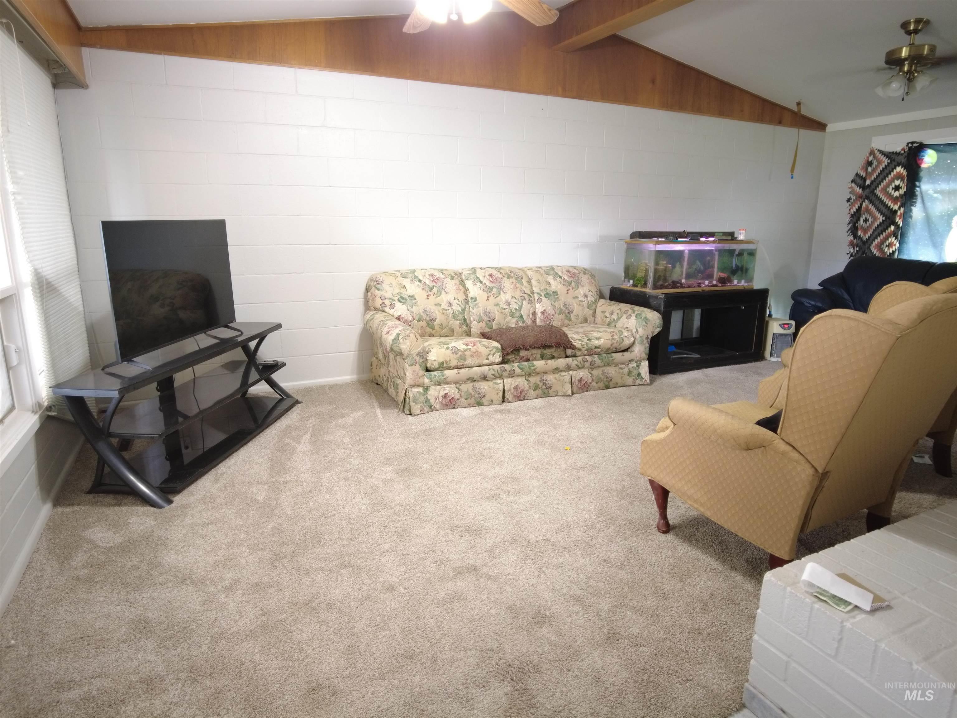 506 Freeman Way Property Photo 8