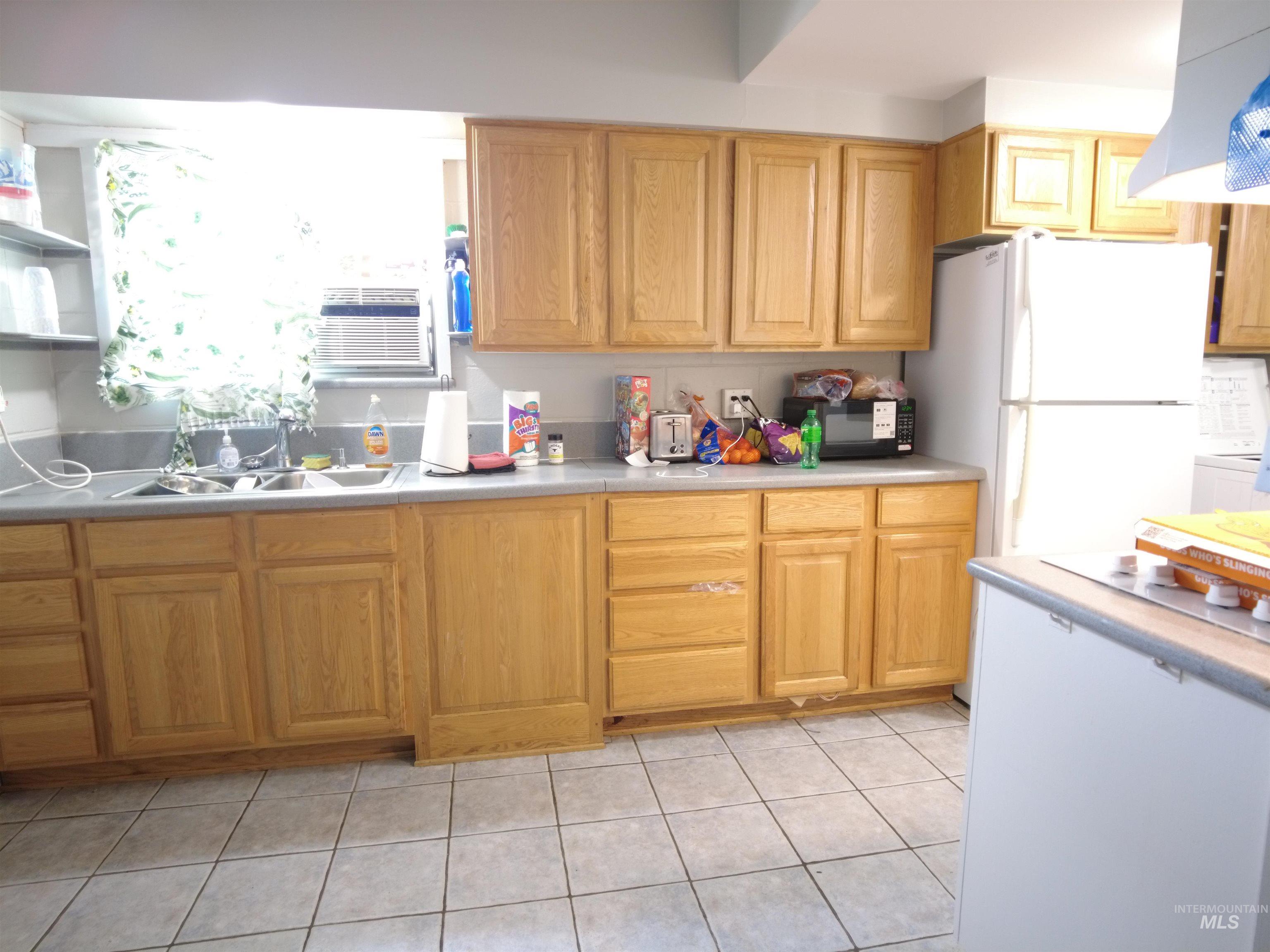 506 Freeman Way Property Photo 9