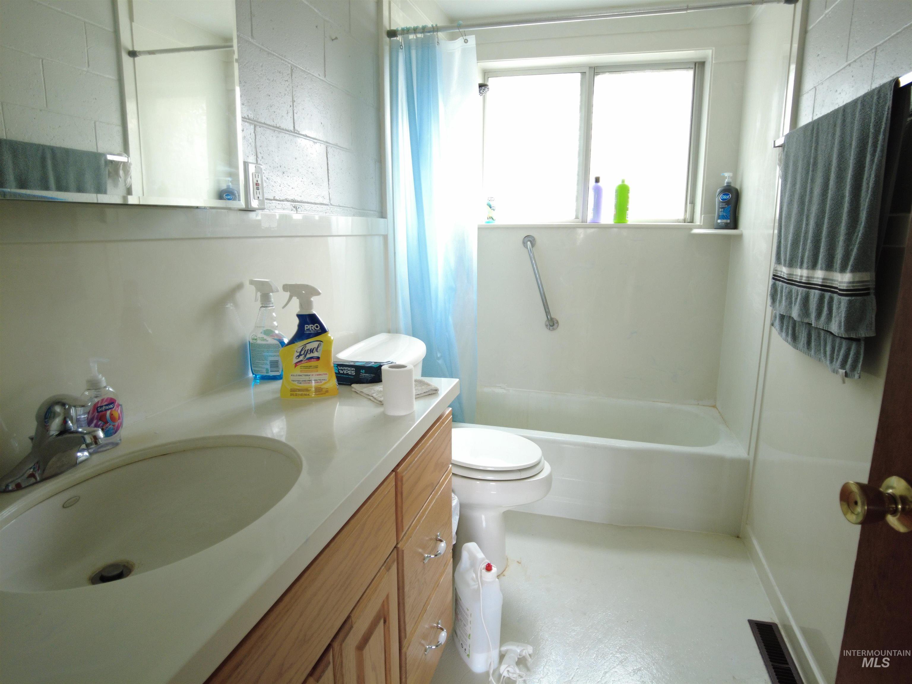 506 Freeman Way Property Photo 10
