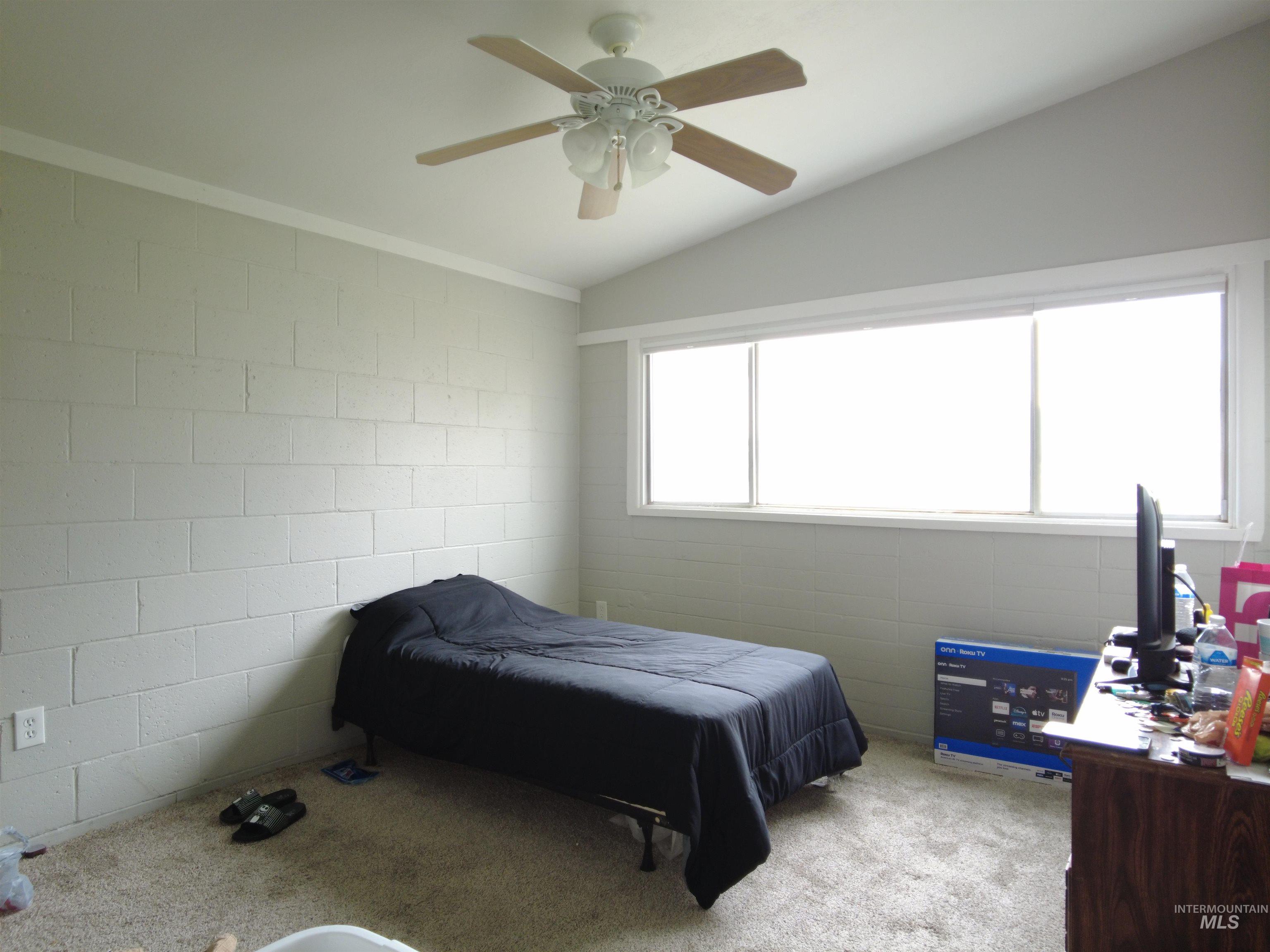 506 Freeman Way Property Photo 12
