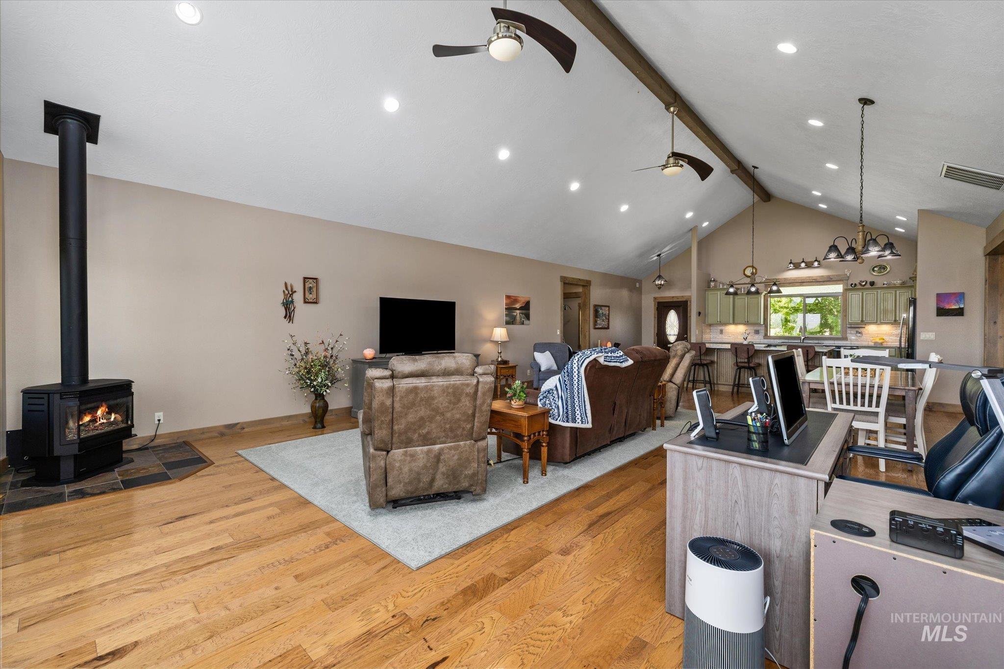 3902 Vista Ridge Ln Property Photo 15