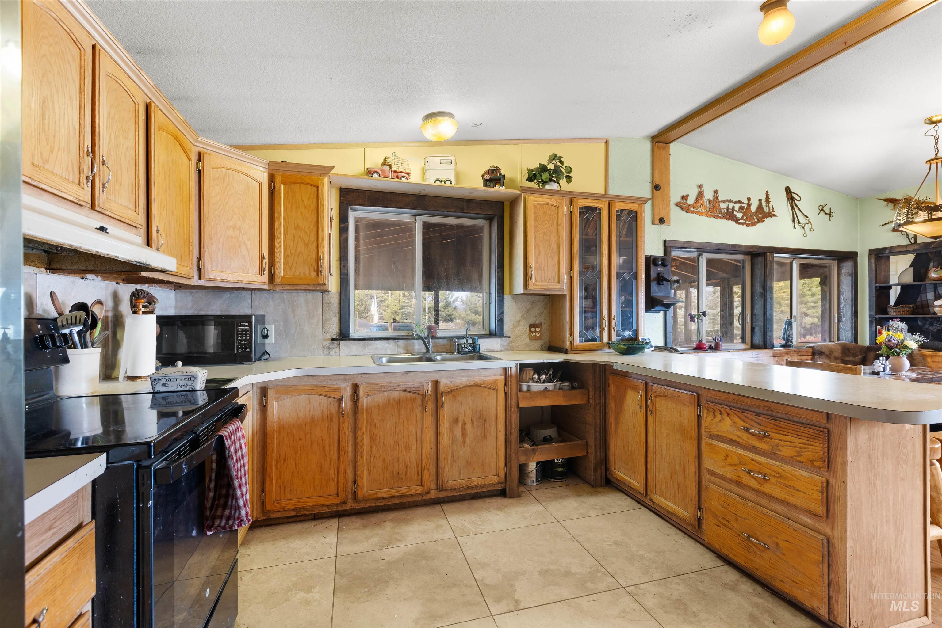 37 Pine Cone Lane Property Photo 13