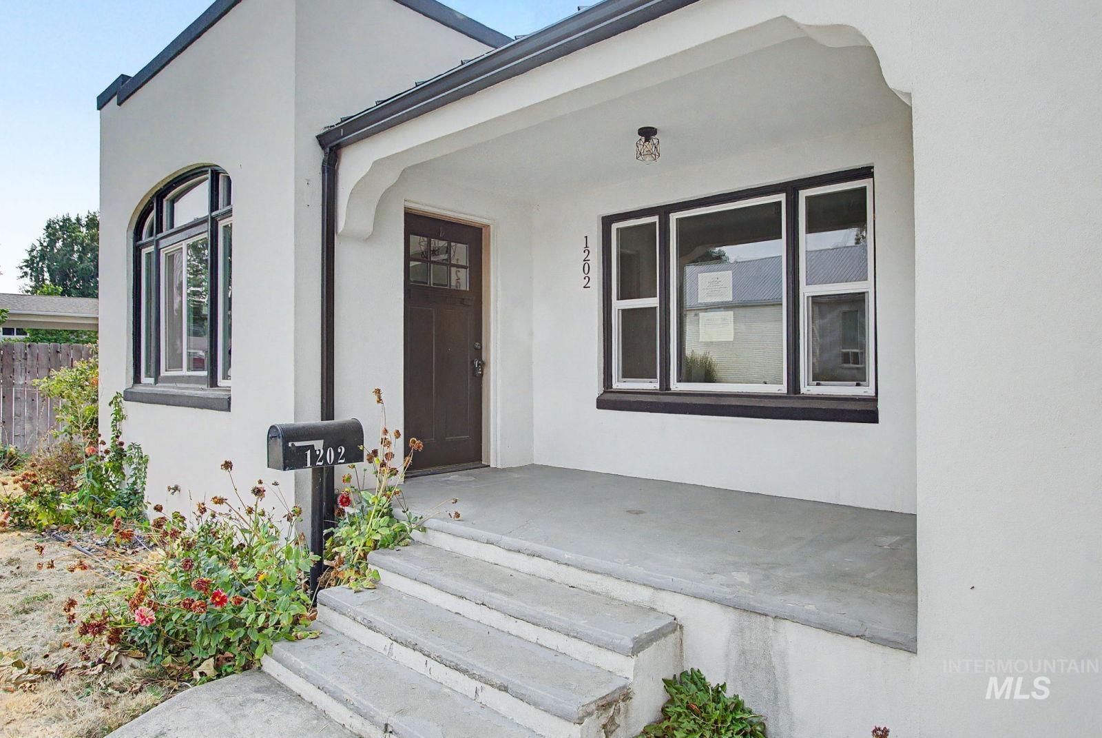 1202 9th Street Property Photo 3
