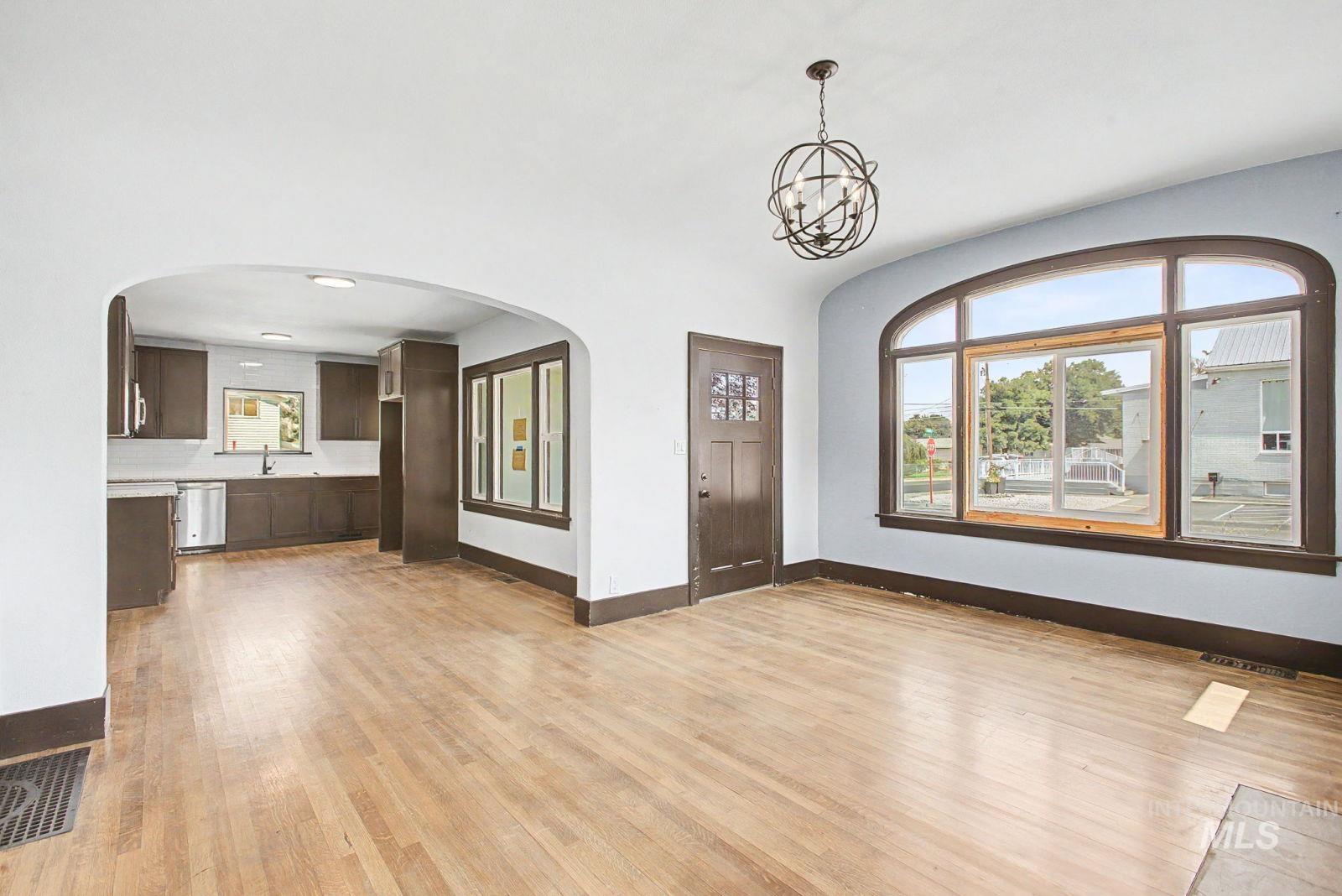 1202 9th Street Property Photo 6