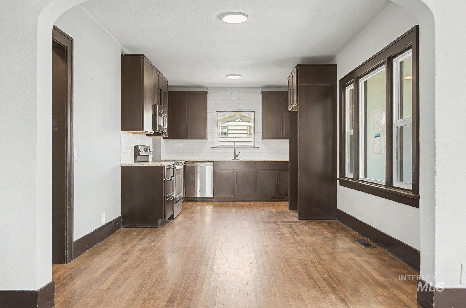 1202 9th Street Property Photo 10
