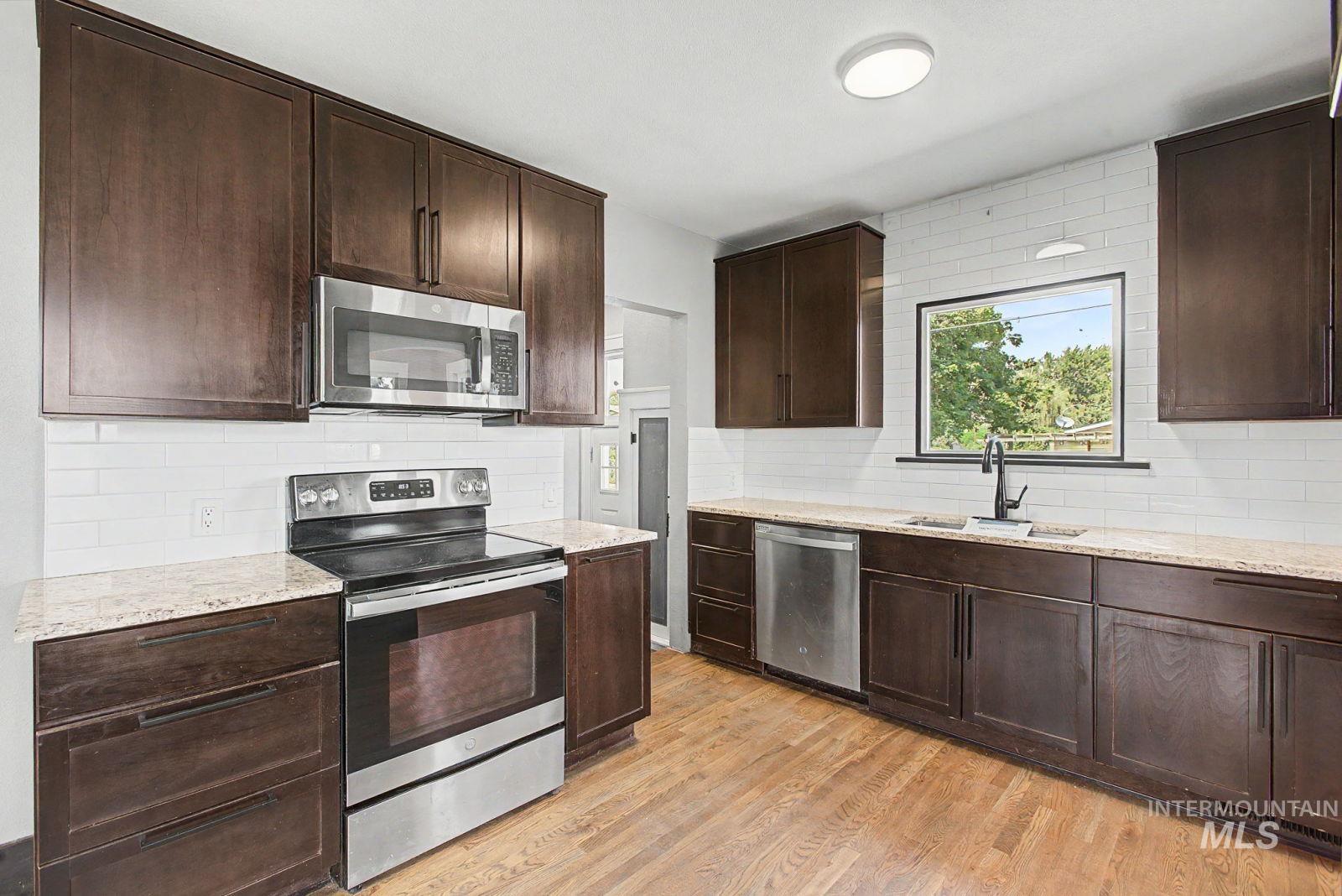 1202 9th Street Property Photo 12