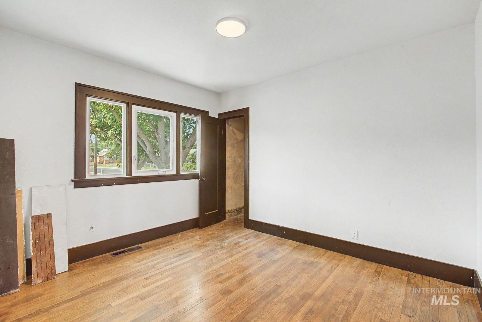 1202 9th Street Property Photo 17