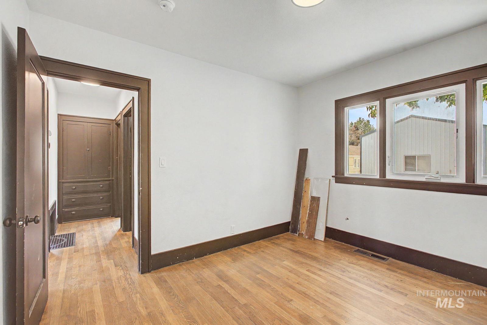 1202 9th Street Property Photo 19