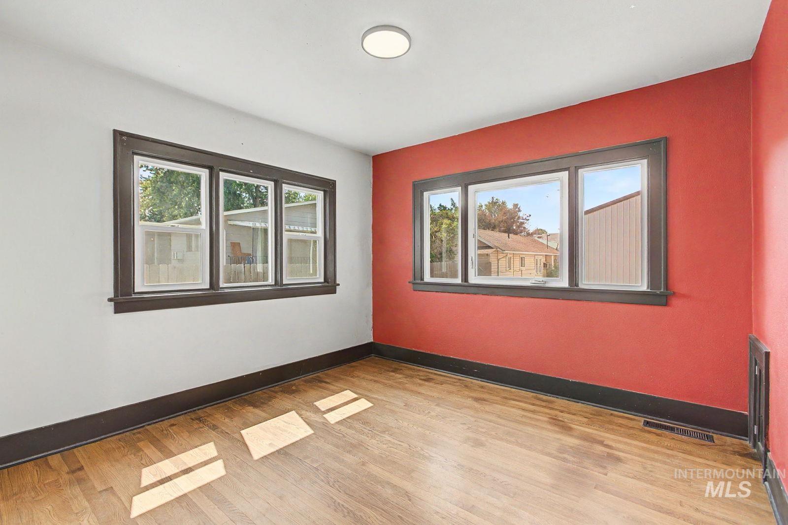 1202 9th Street Property Photo 22