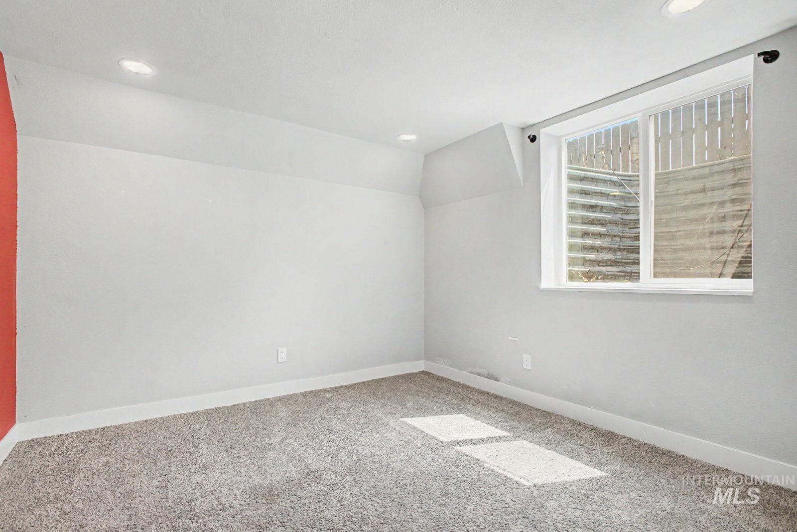 1202 9th Street Property Photo 29