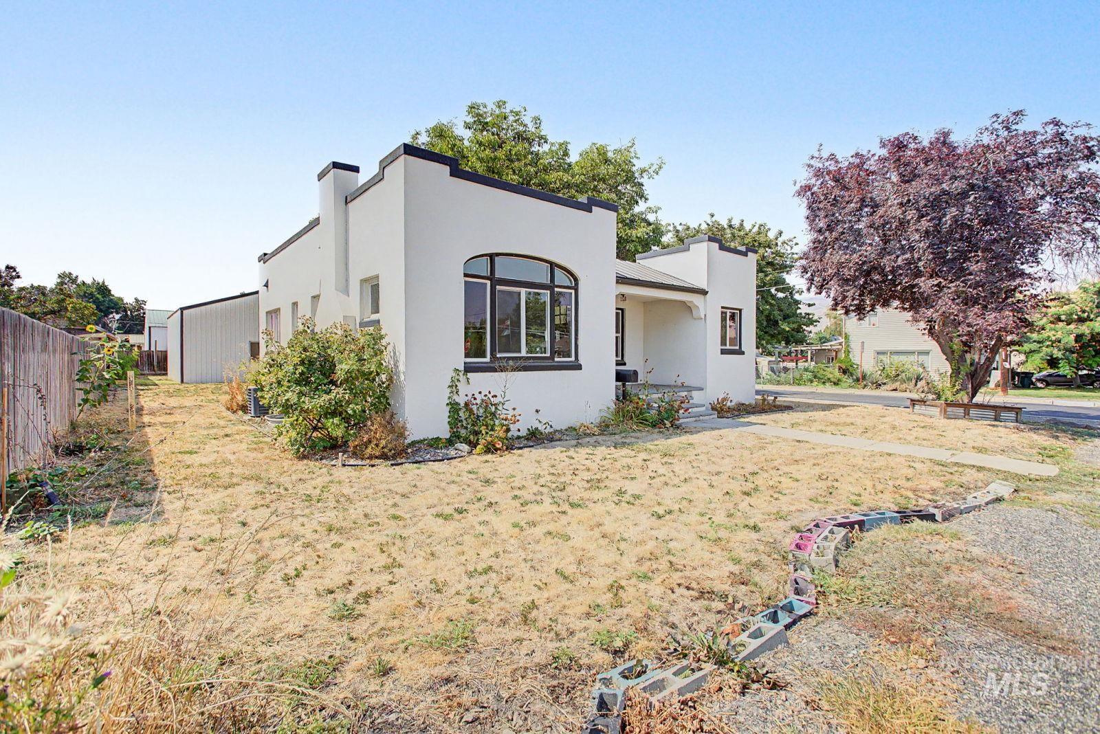 1202 9th Street Property Photo 38