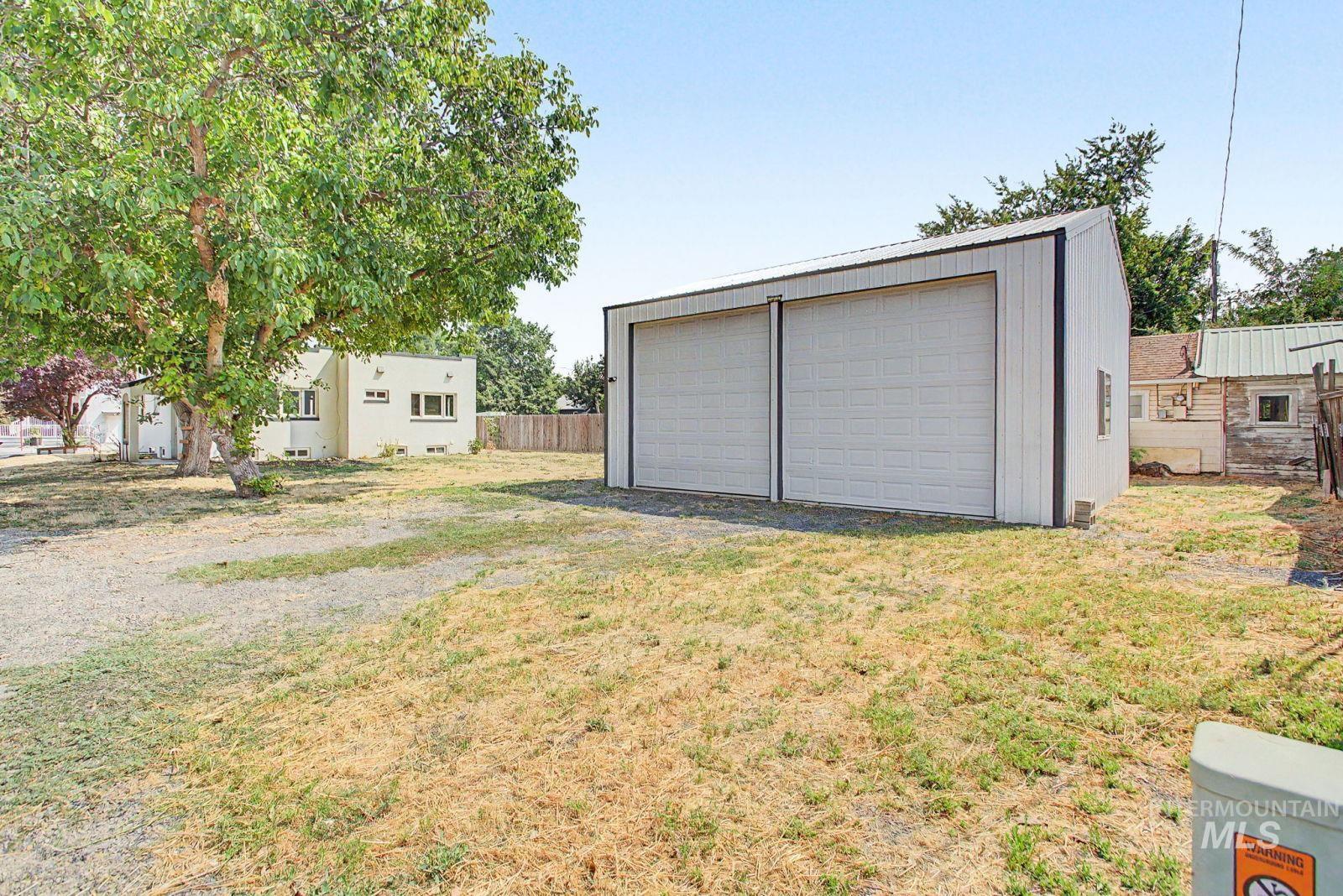 1202 9th Street Property Photo 39