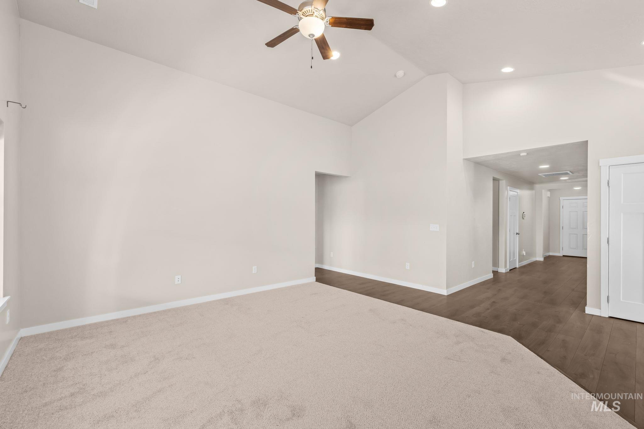 1723 W Lava Ave Property Photo 8