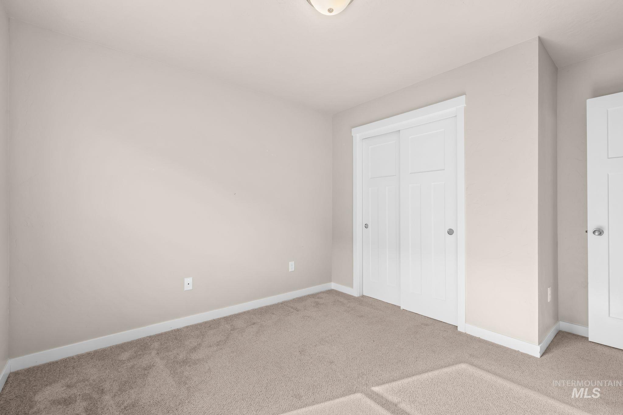1723 W Lava Ave Property Photo 25