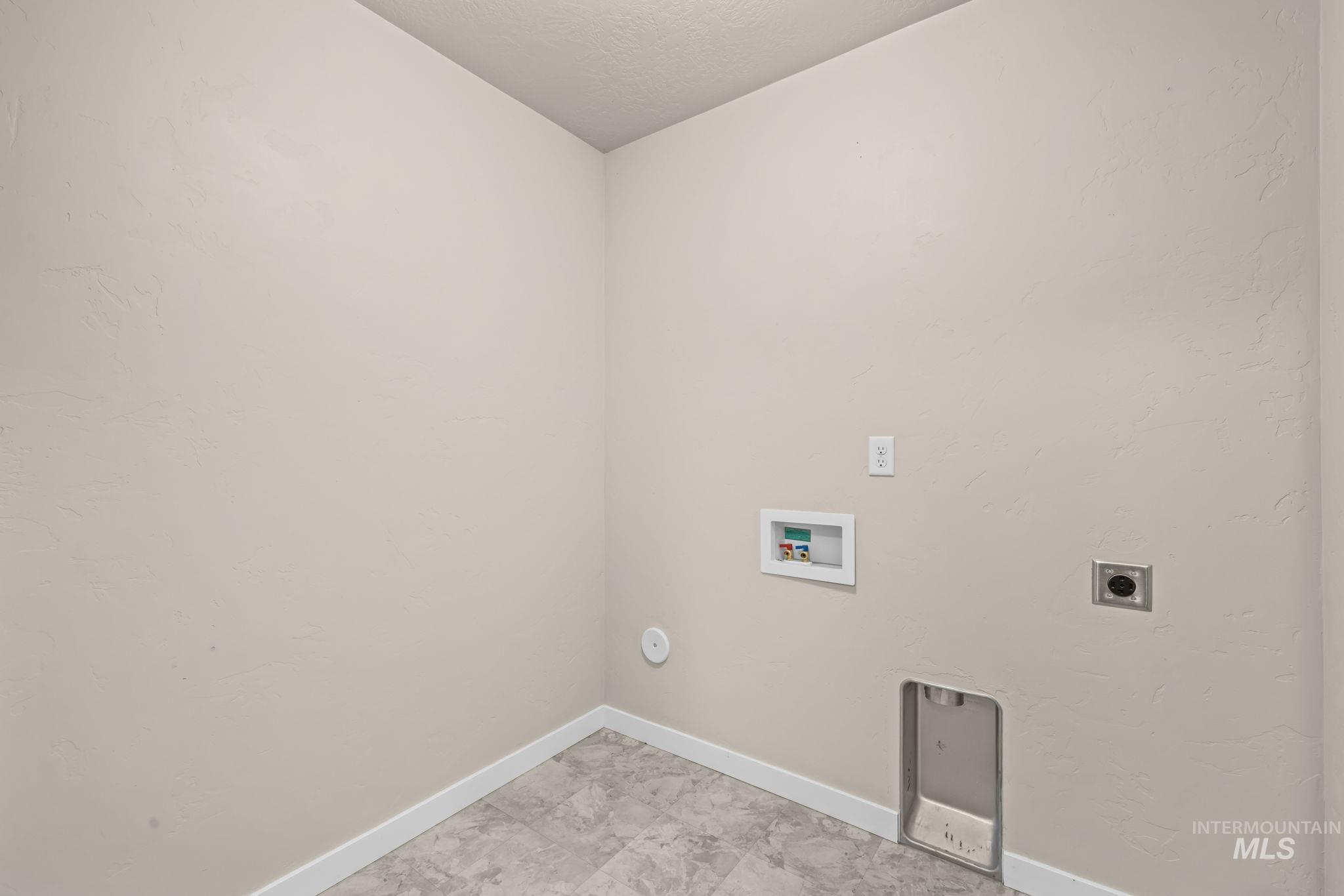 1723 W Lava Ave Property Photo 28