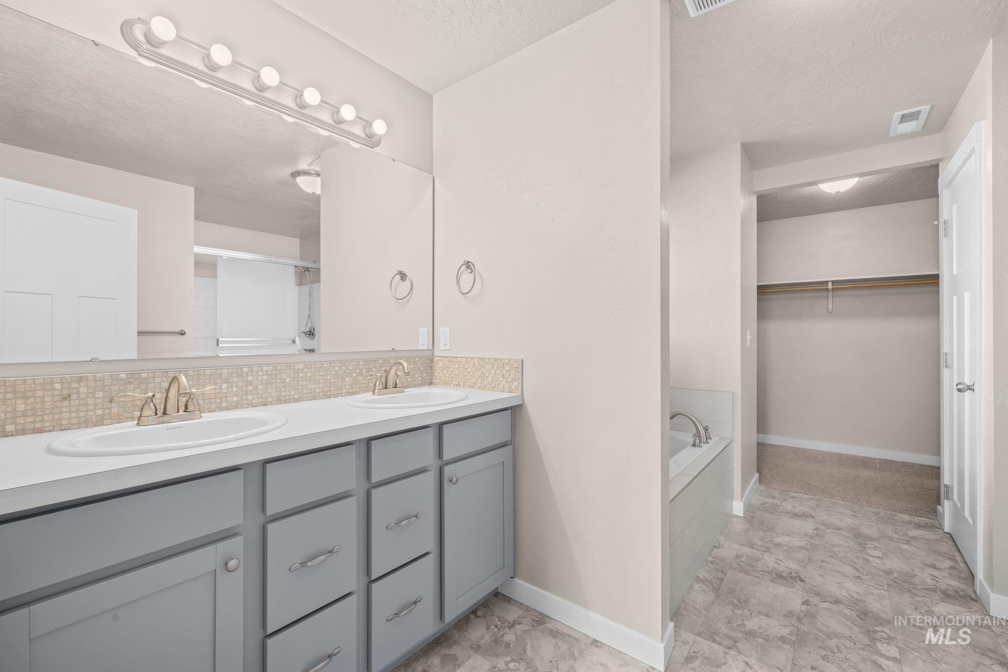1723 W Lava Ave Property Photo 37