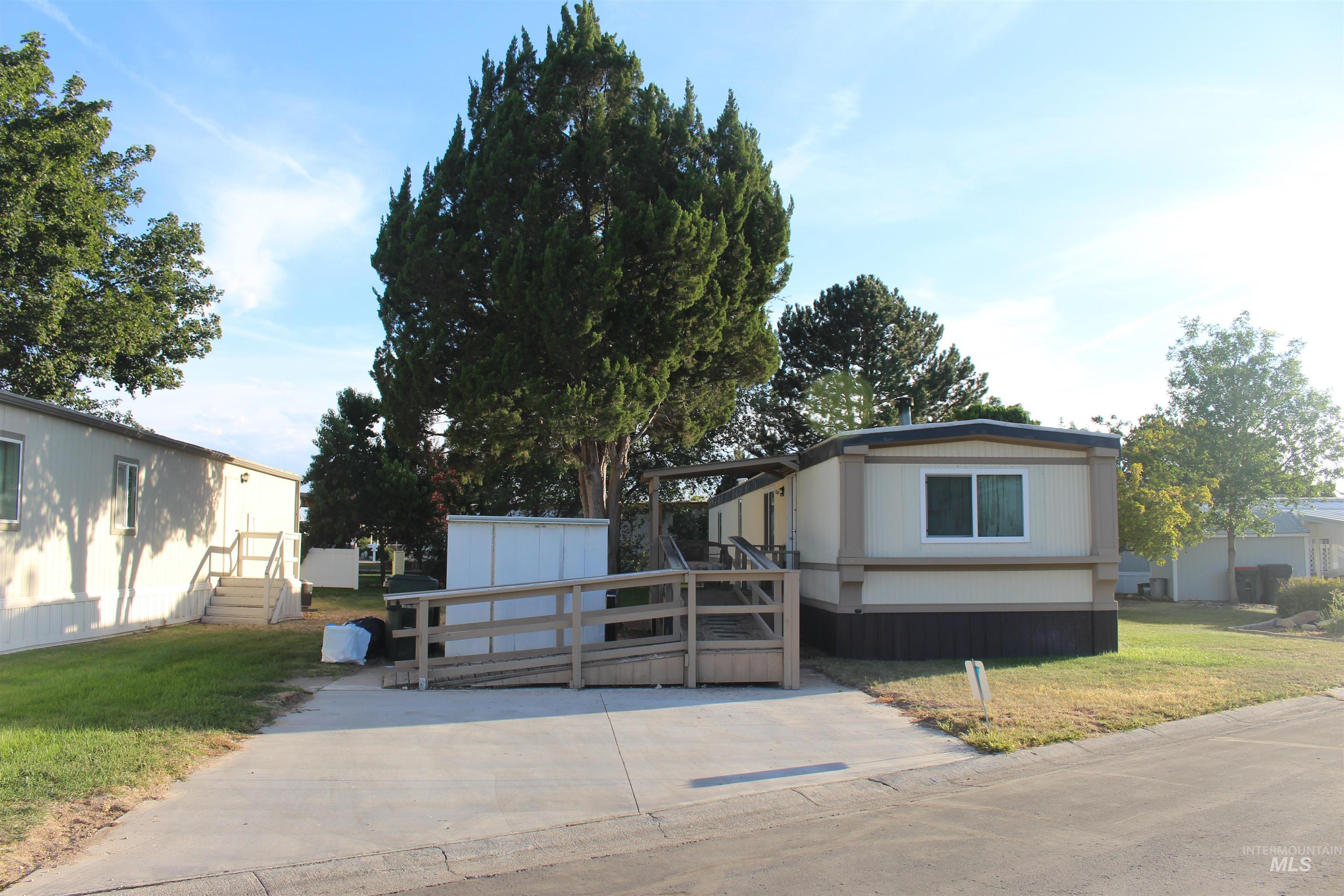 700 E Fairview Ave Trlr 168 Property Photo 4