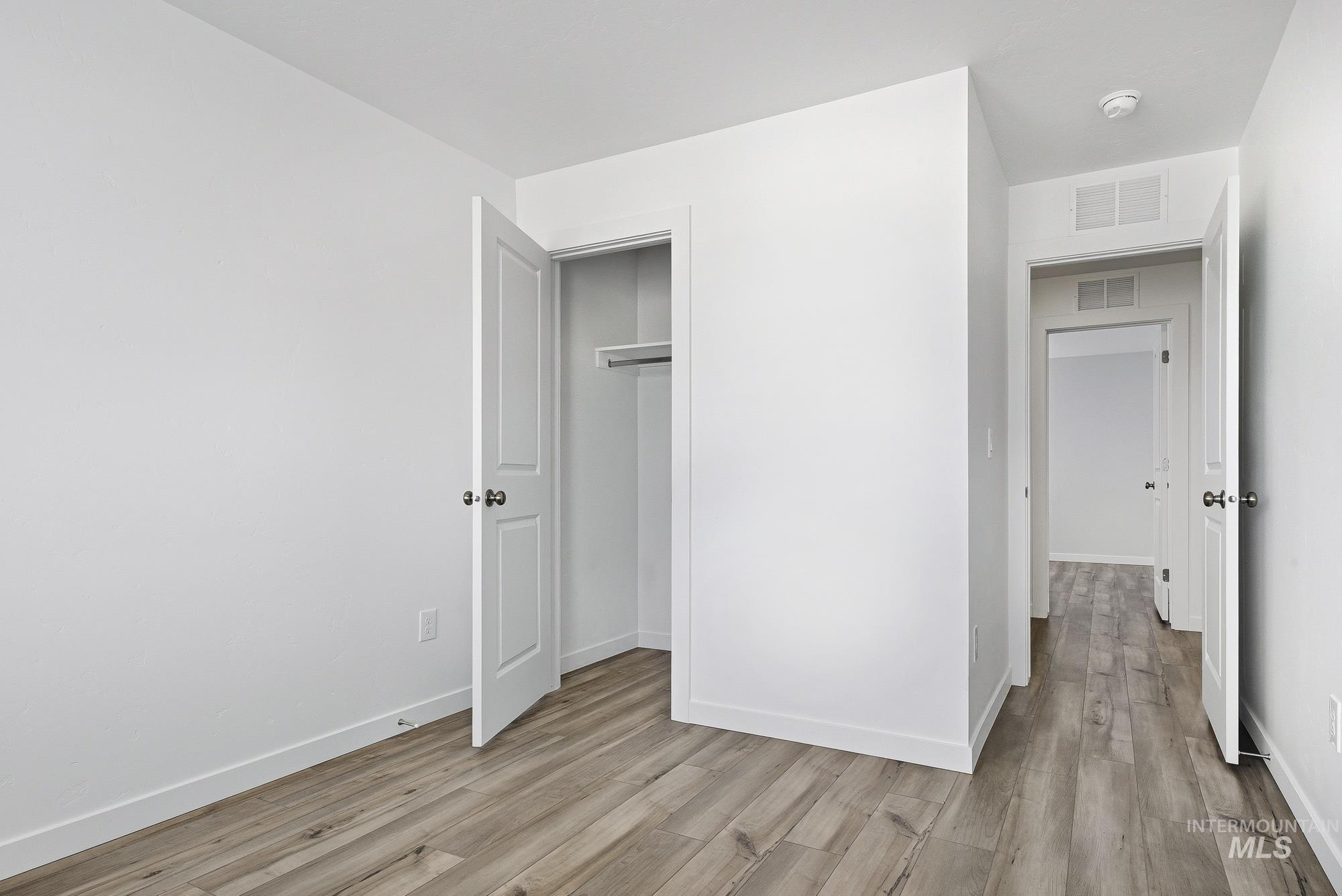 18473 N Feather Top Pl Property Photo 28