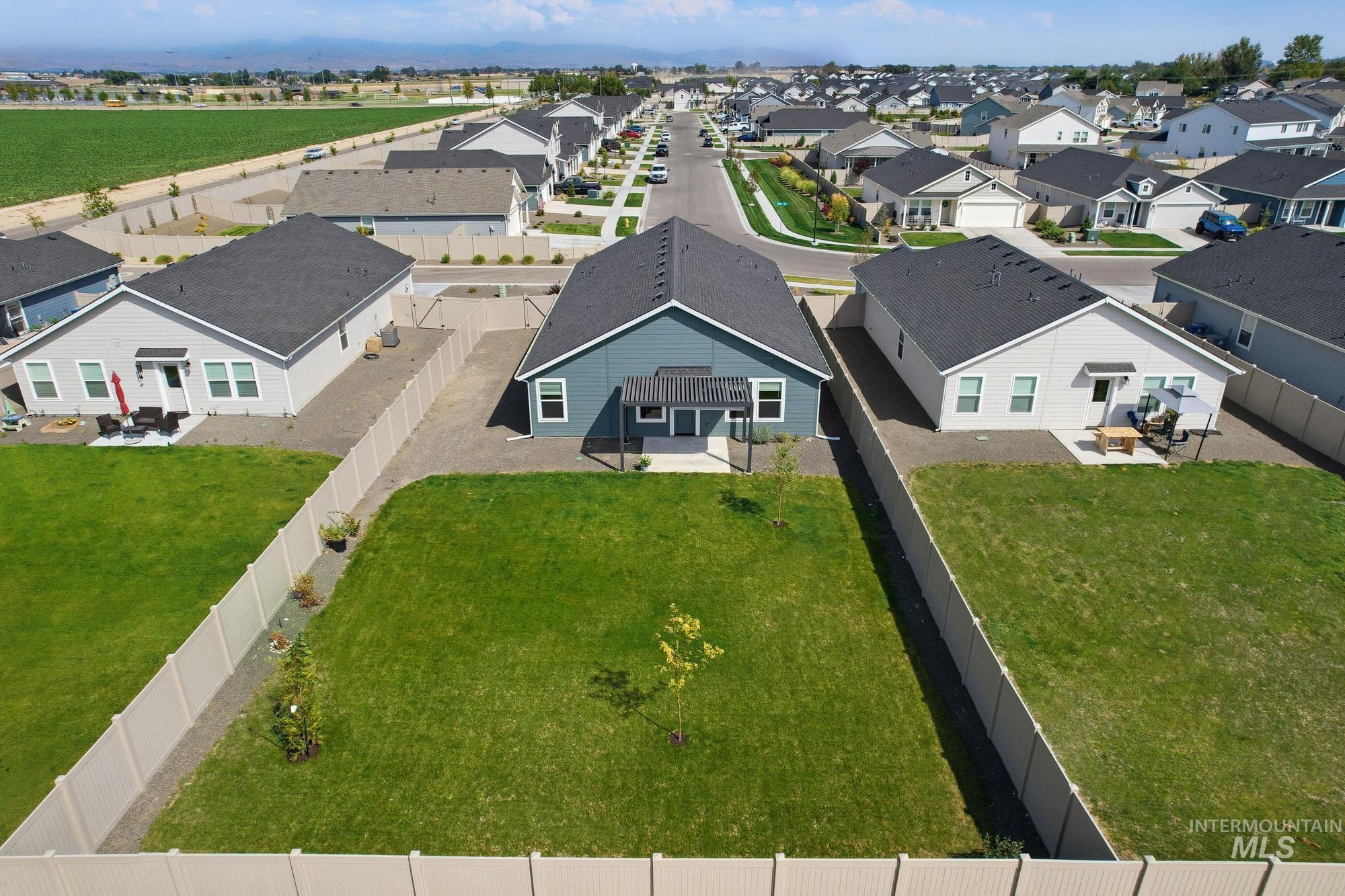 18473 N Feather Top Pl Property Photo 36
