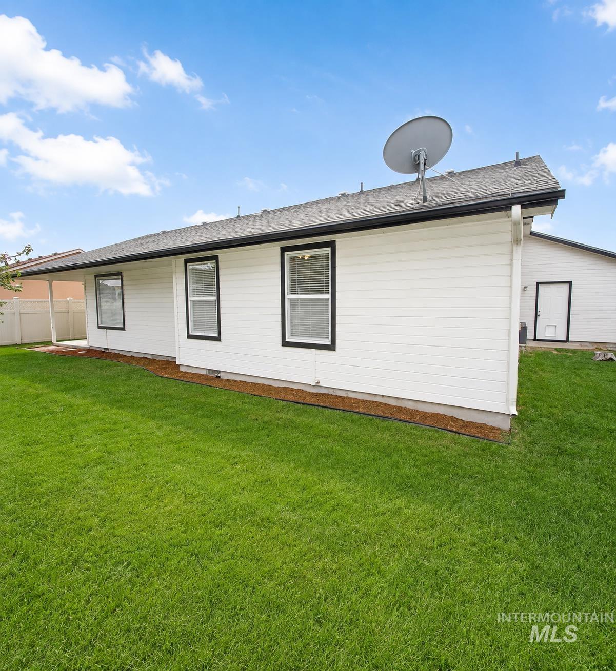 1726 E Kamay Ct. Property Photo 29