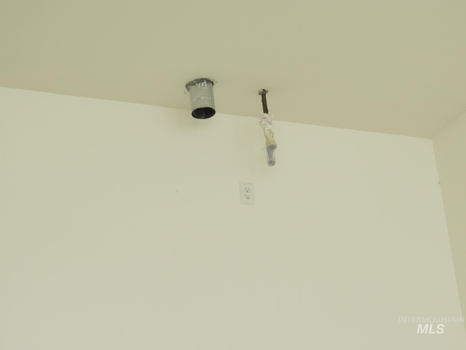 4694 N Bryce Canyon Ave Property Photo 31