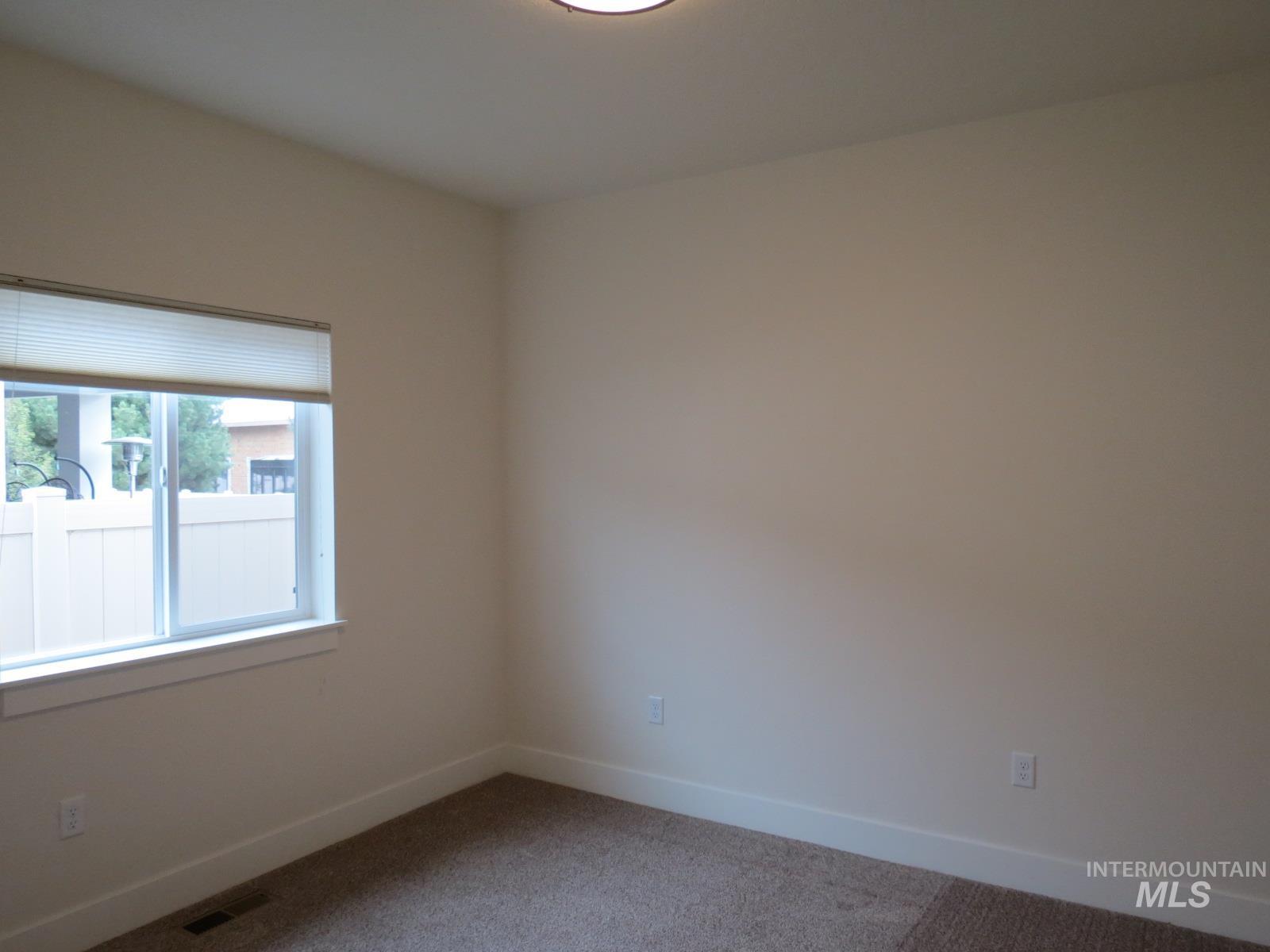 4694 N Bryce Canyon Ave Property Photo 38