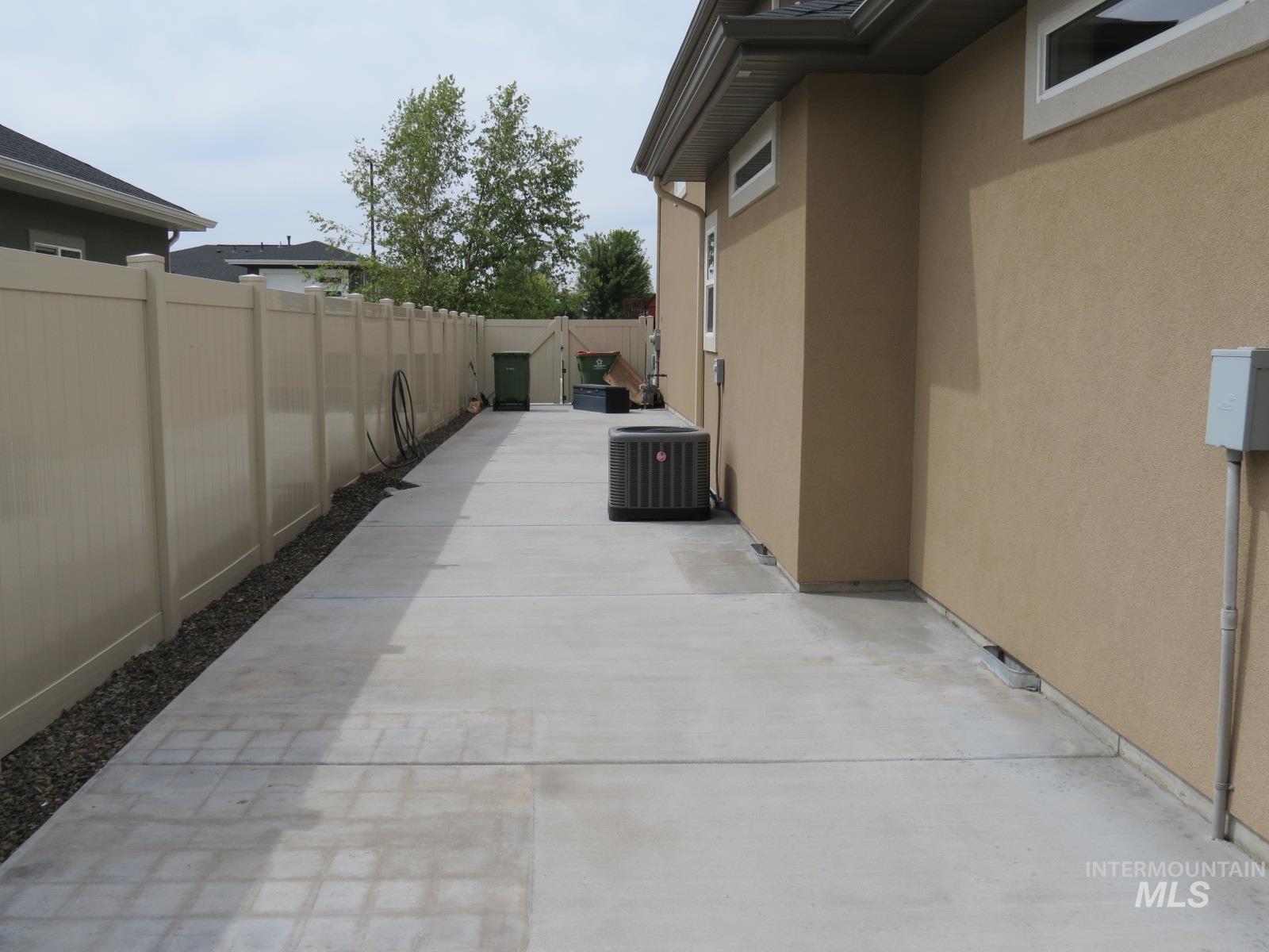 4694 N Bryce Canyon Ave Property Photo 50