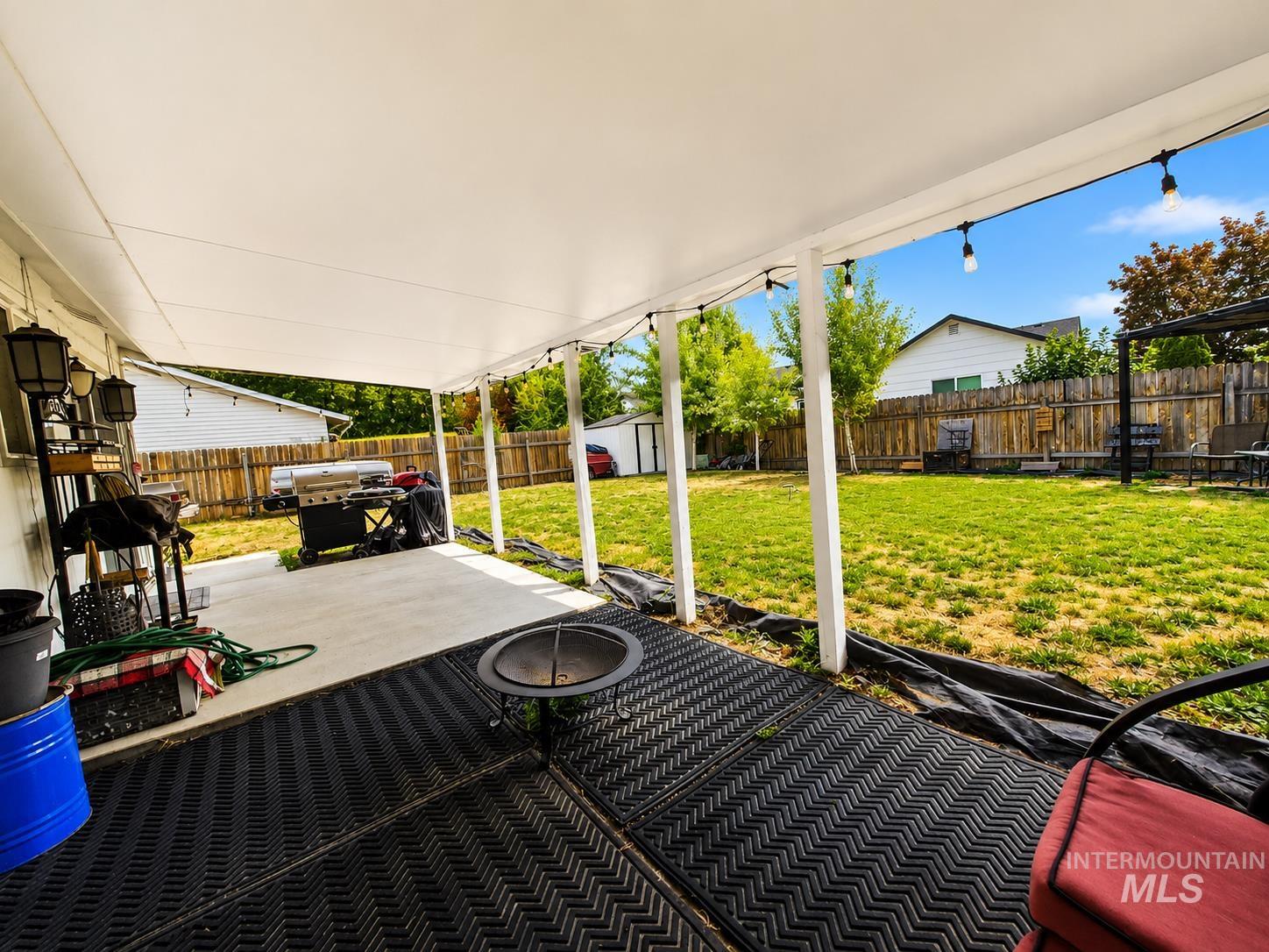 2419 Sugar Cane Drive Property Photo 4