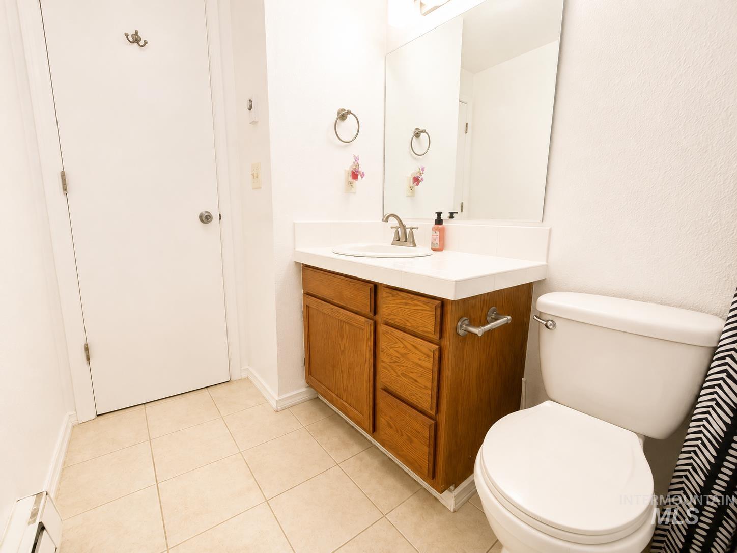 2419 Sugar Cane Drive Property Photo 8