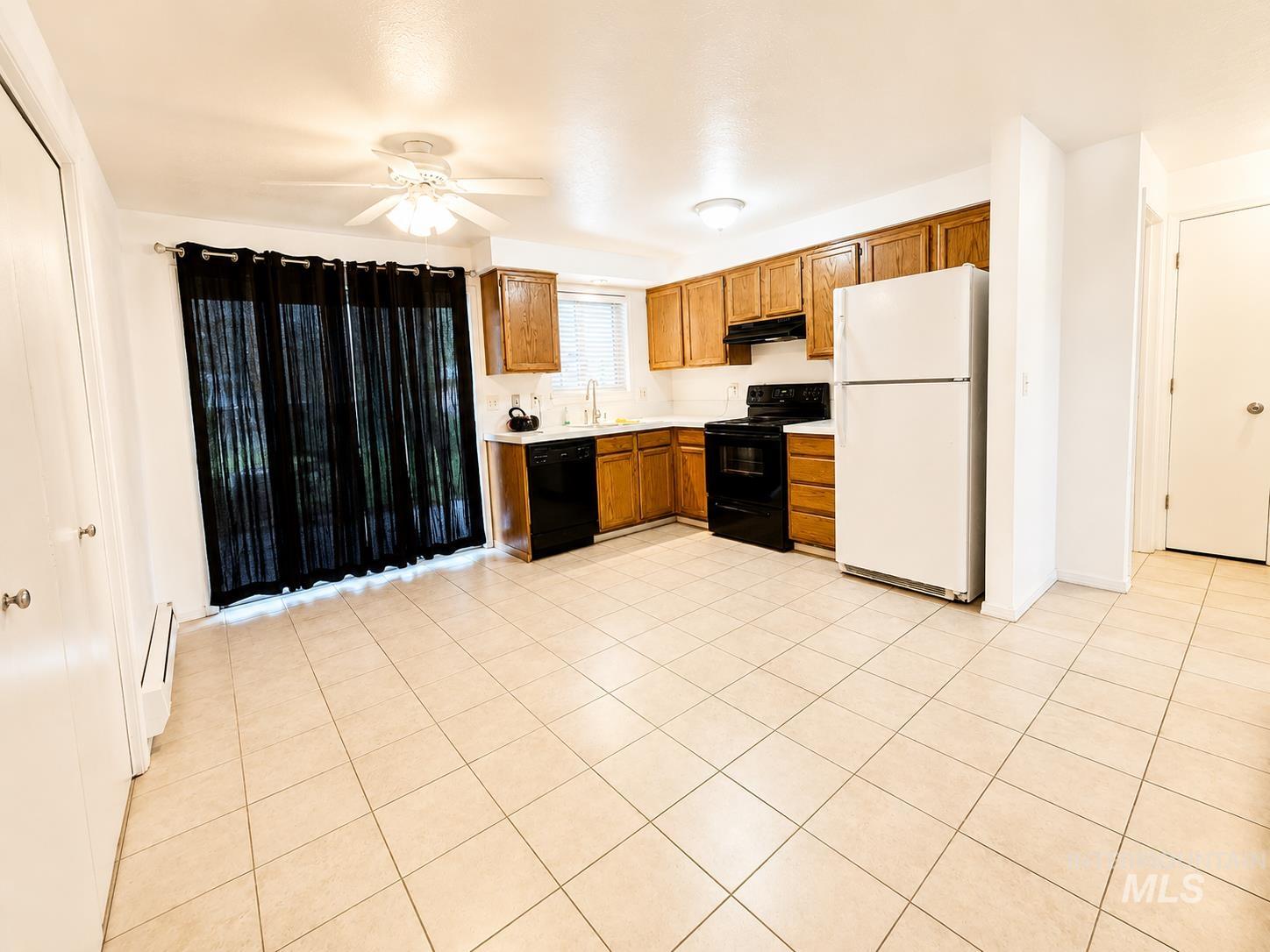 2419 Sugar Cane Drive Property Photo 12